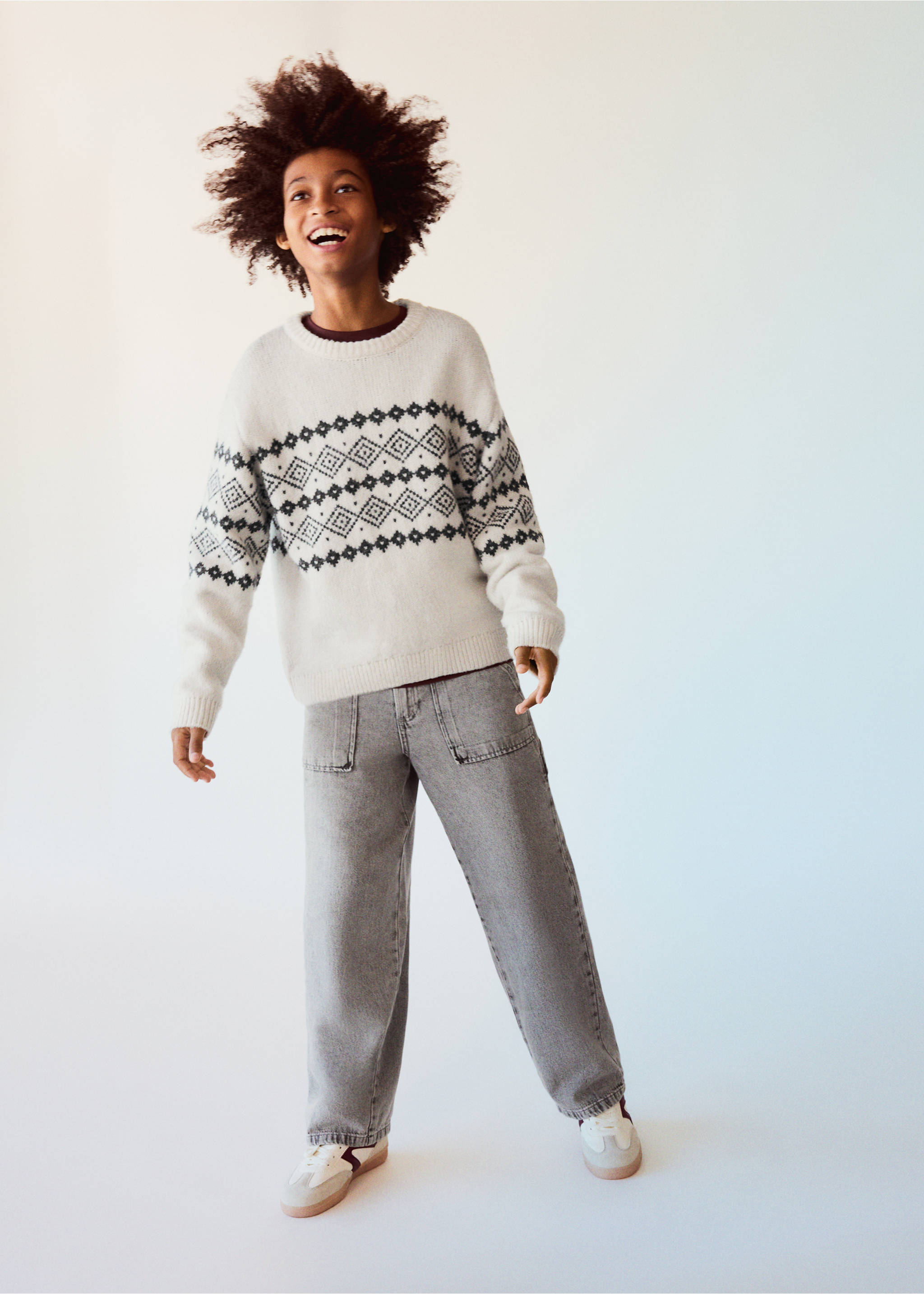 Knitted sweater with trim - General plane, Beige. Ref: 37047928-00.