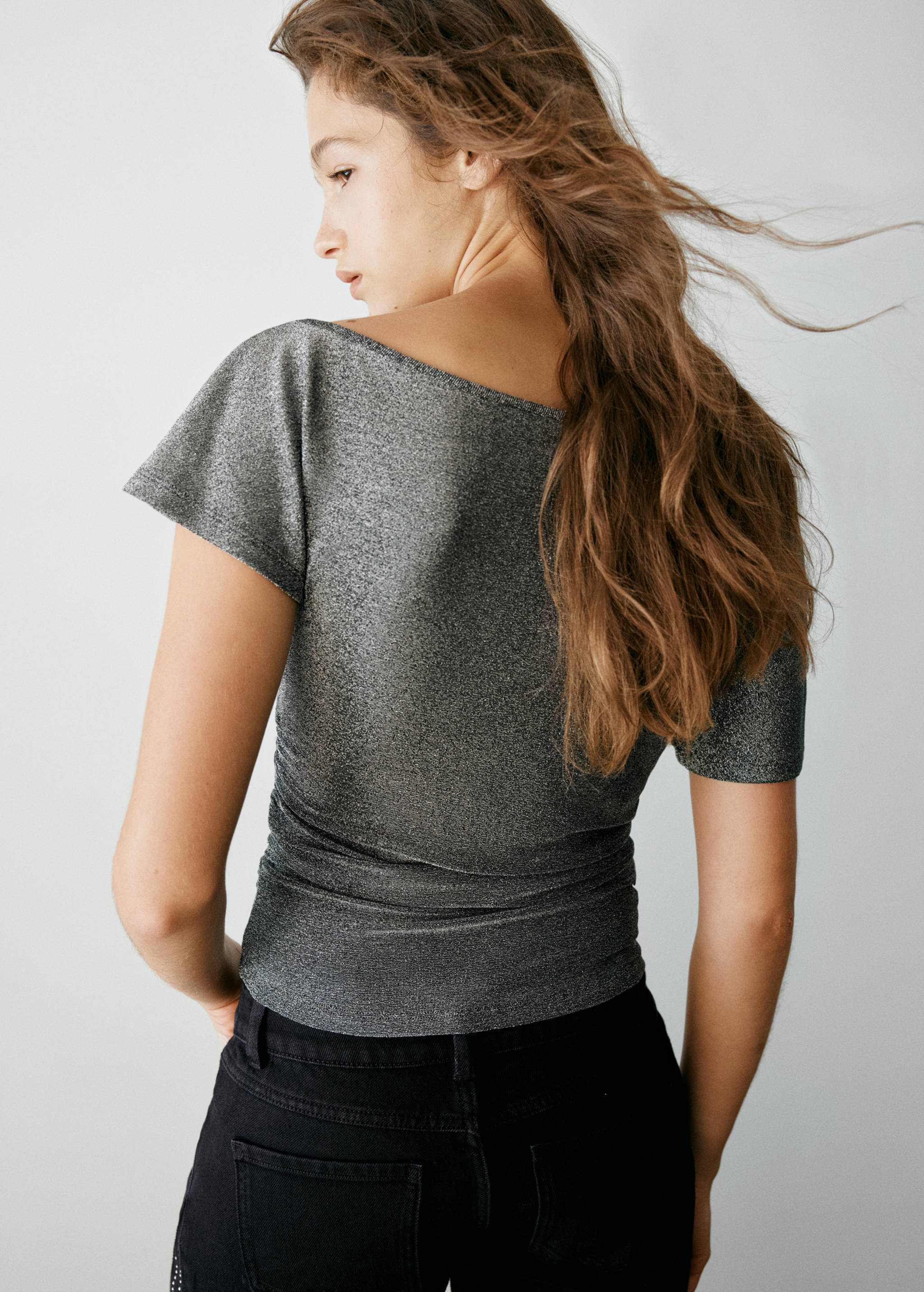 Asymmetrisches Lurex-Top - Rückseite des Artikels