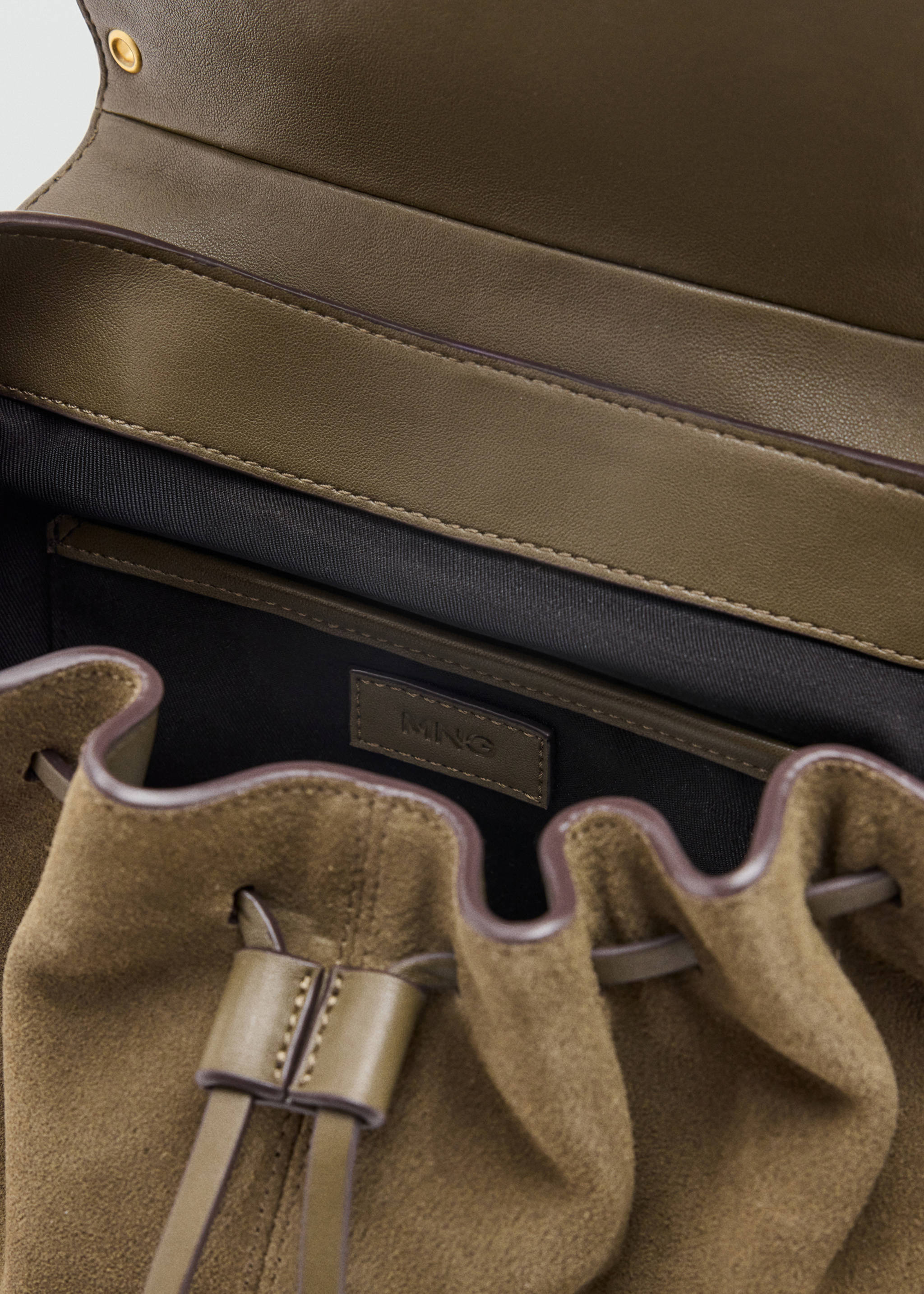 Sac en cuir suédé à clous - Détail de l'article 2