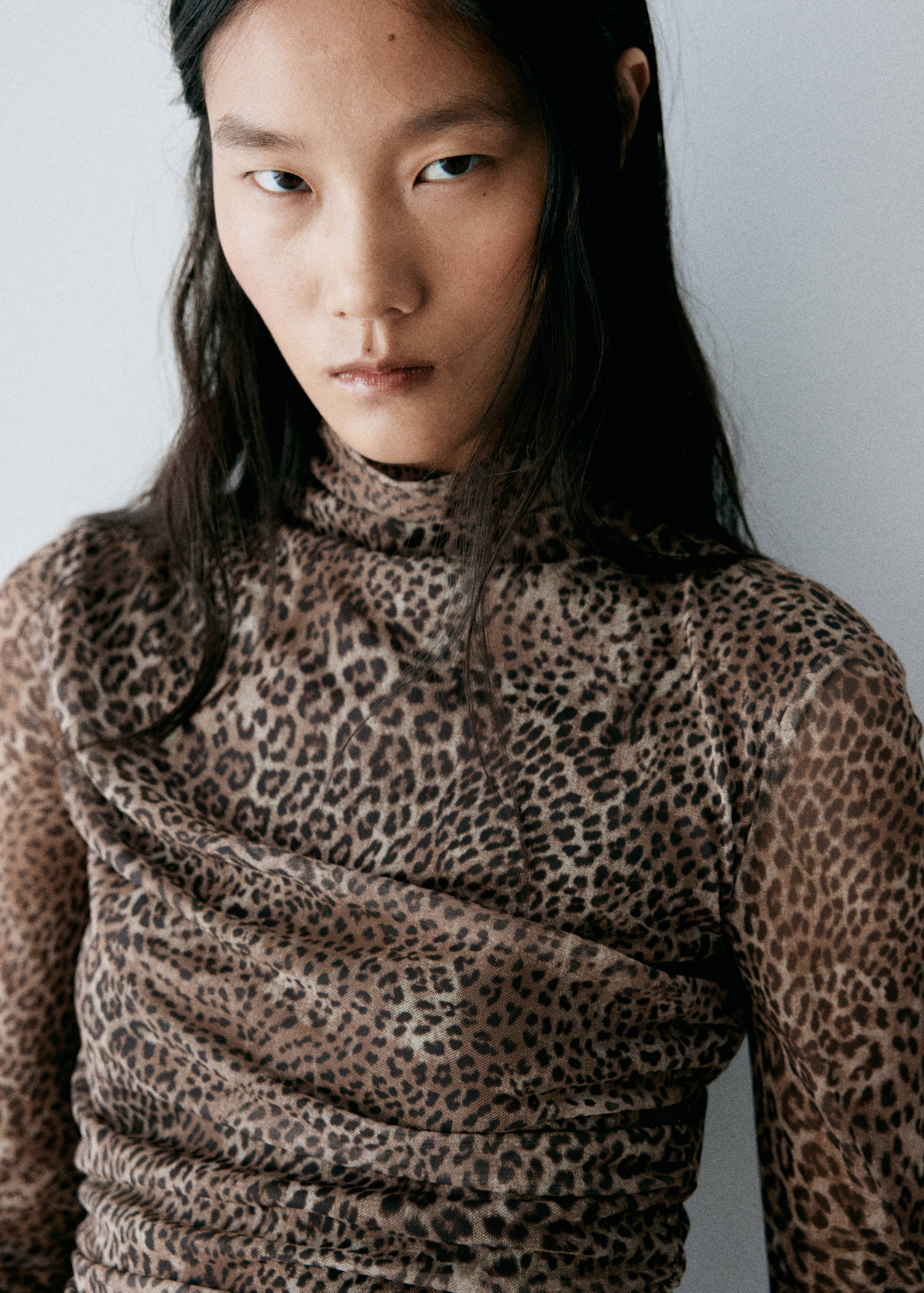 Animal print ruched T-shirt - Details of the article 1