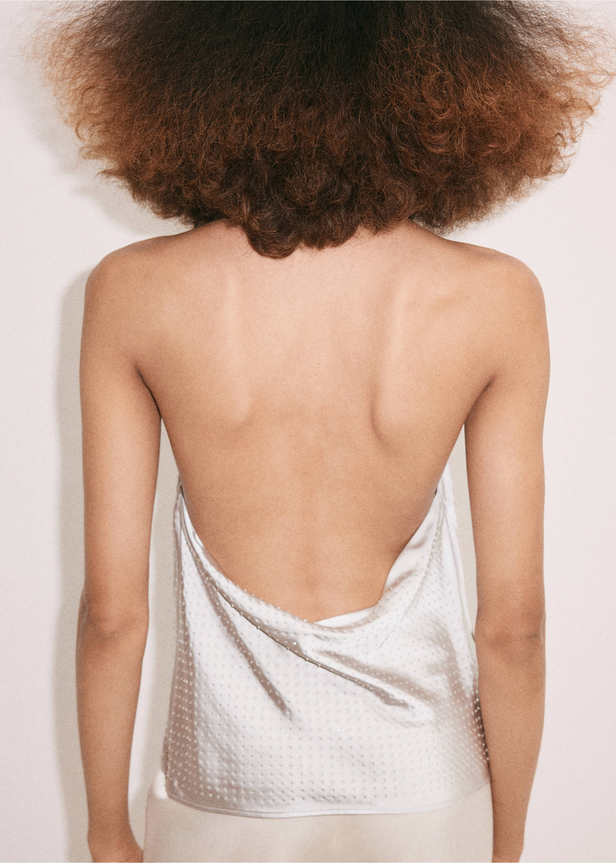 Back view of a light-coloured sleeveless top with a low scoop back., Grey. Ref: 37049121-00.