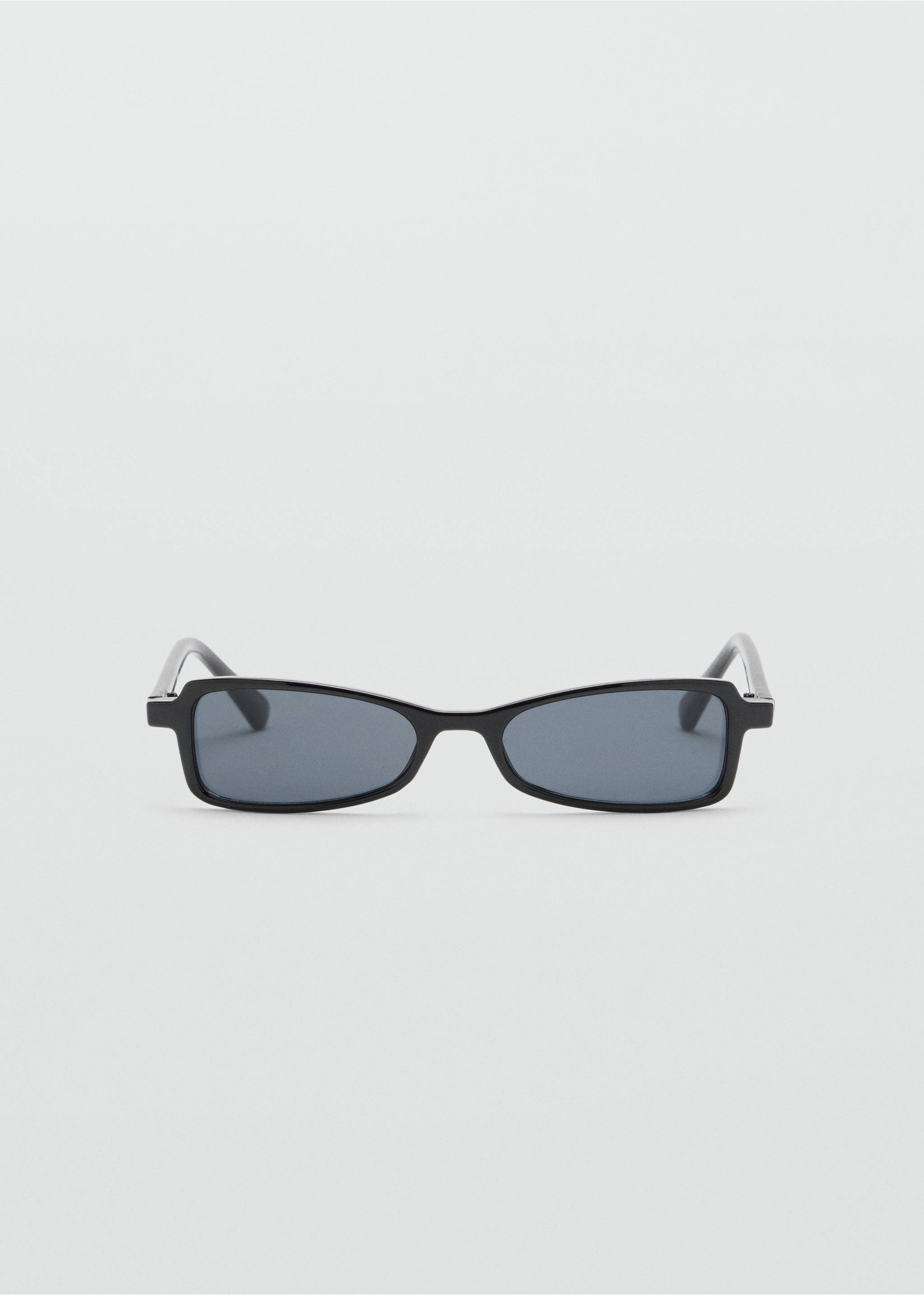 Gafas de sol rectangulares negras con cristales oscuros tintados., Negro. Ref: 37049138-00.