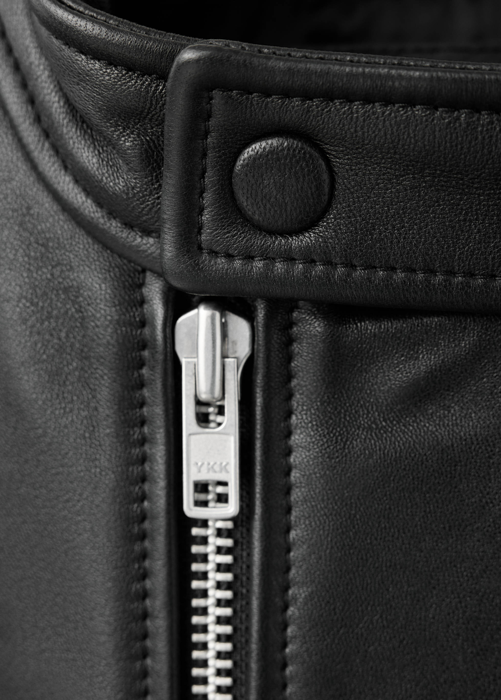 Leather biker jacket - Details of the article 8