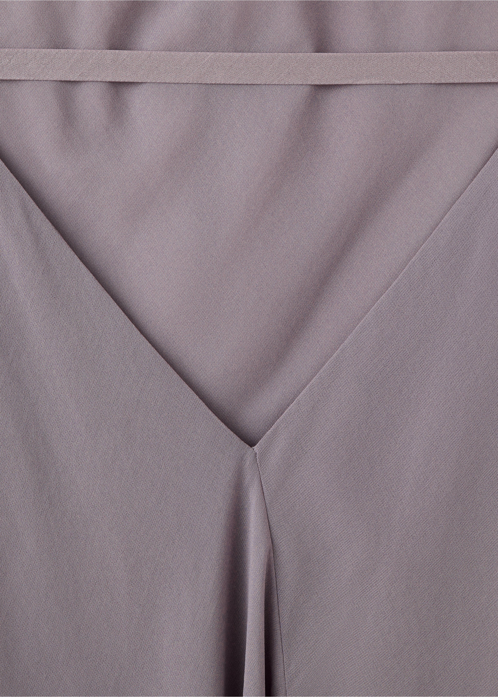Mauve dress fabric detail showing the V-neckline and horizontal band., Light/Pastel Purple. Ref: 37049143-00.