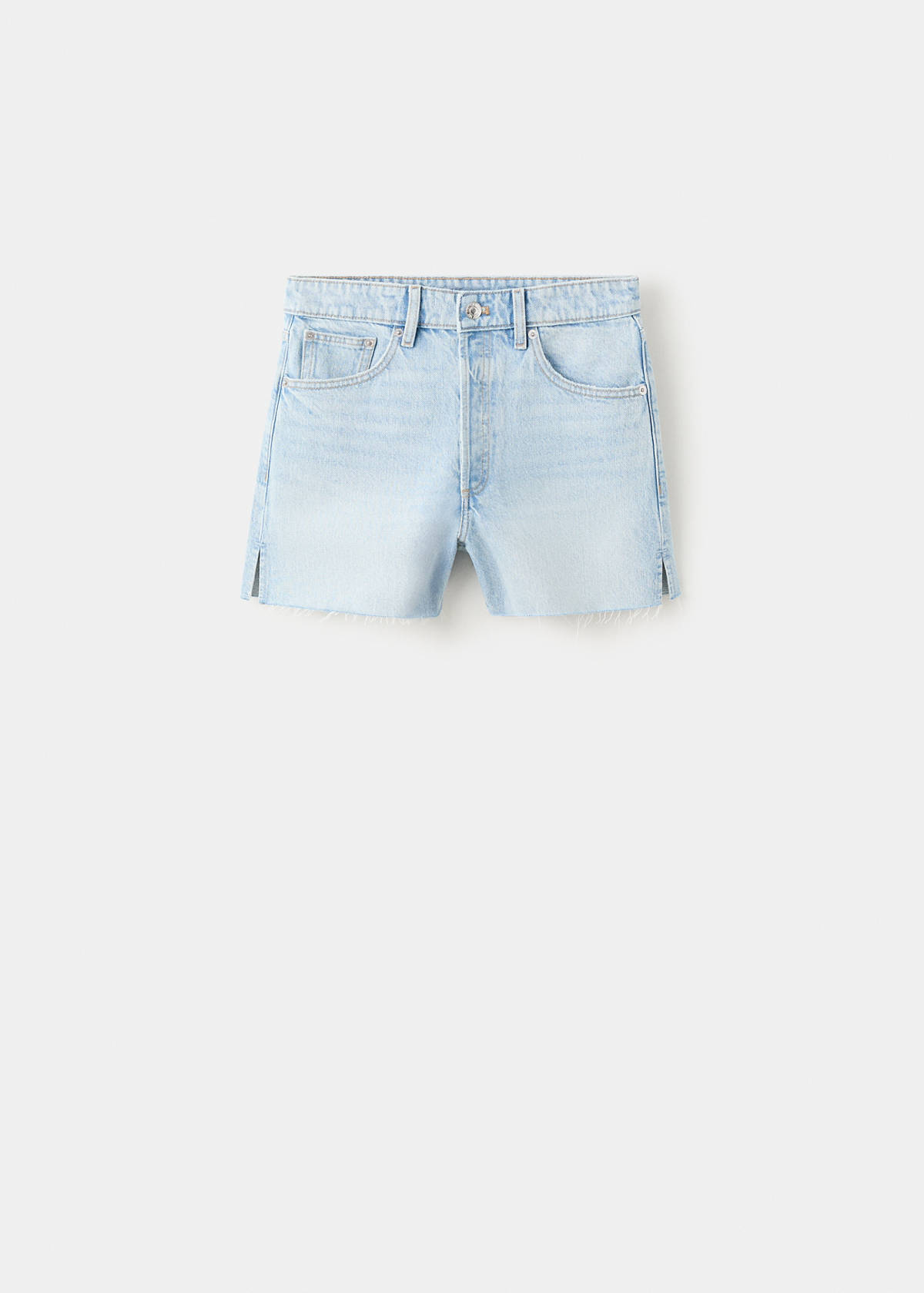 Denim shorts with frayed hem — Light Blue