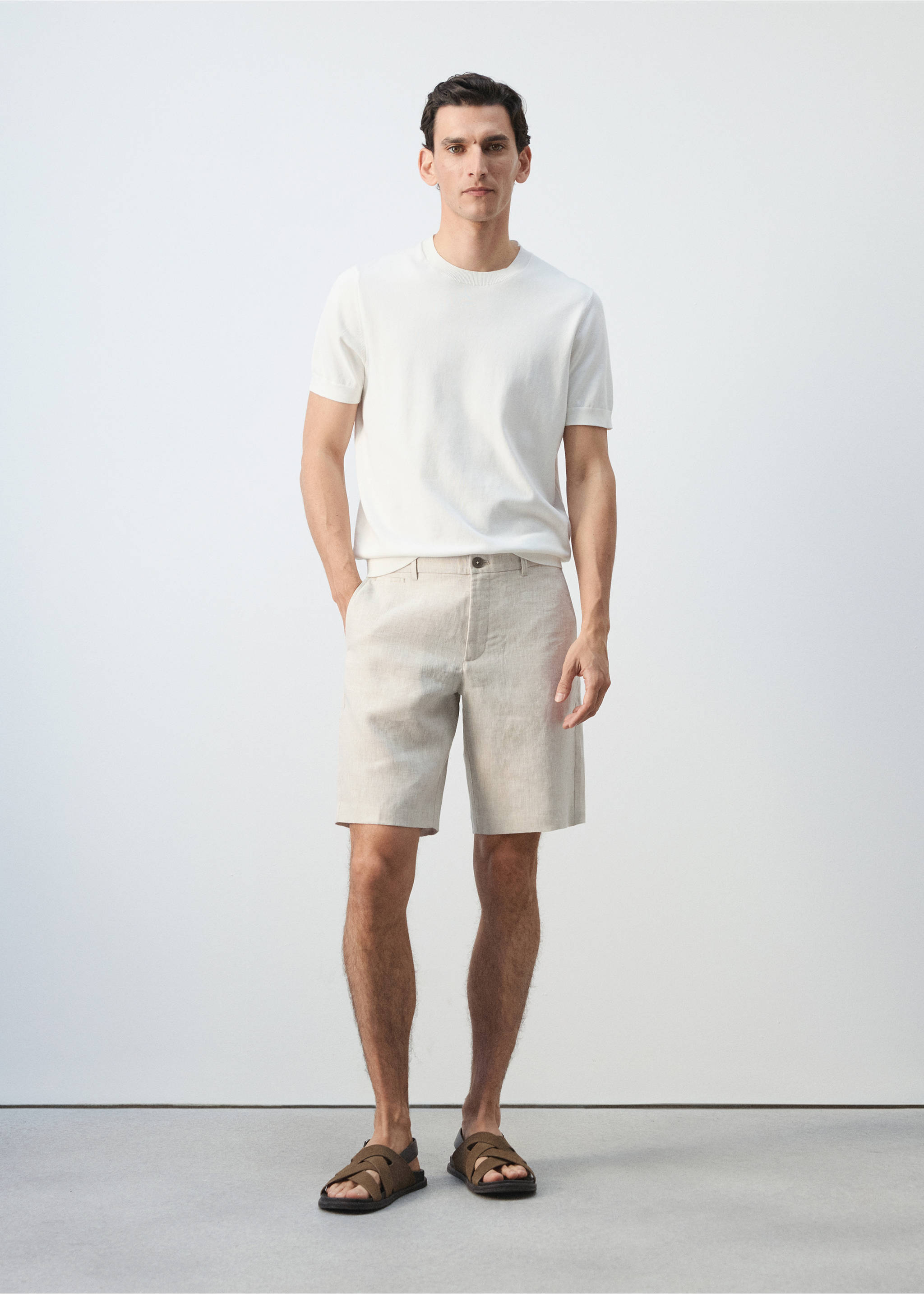 Bermudas slim fit 100% lino - Plano general, Crudo. Ref: 37051330-00.