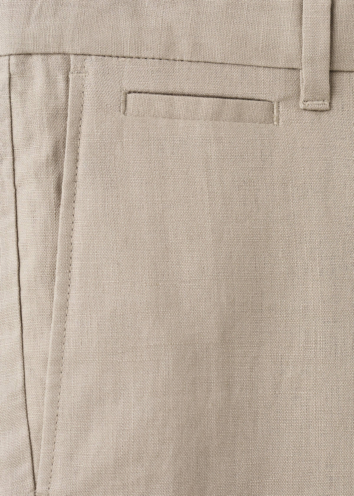 Slim-fit 100% linen bermuda shorts — Medium Brown