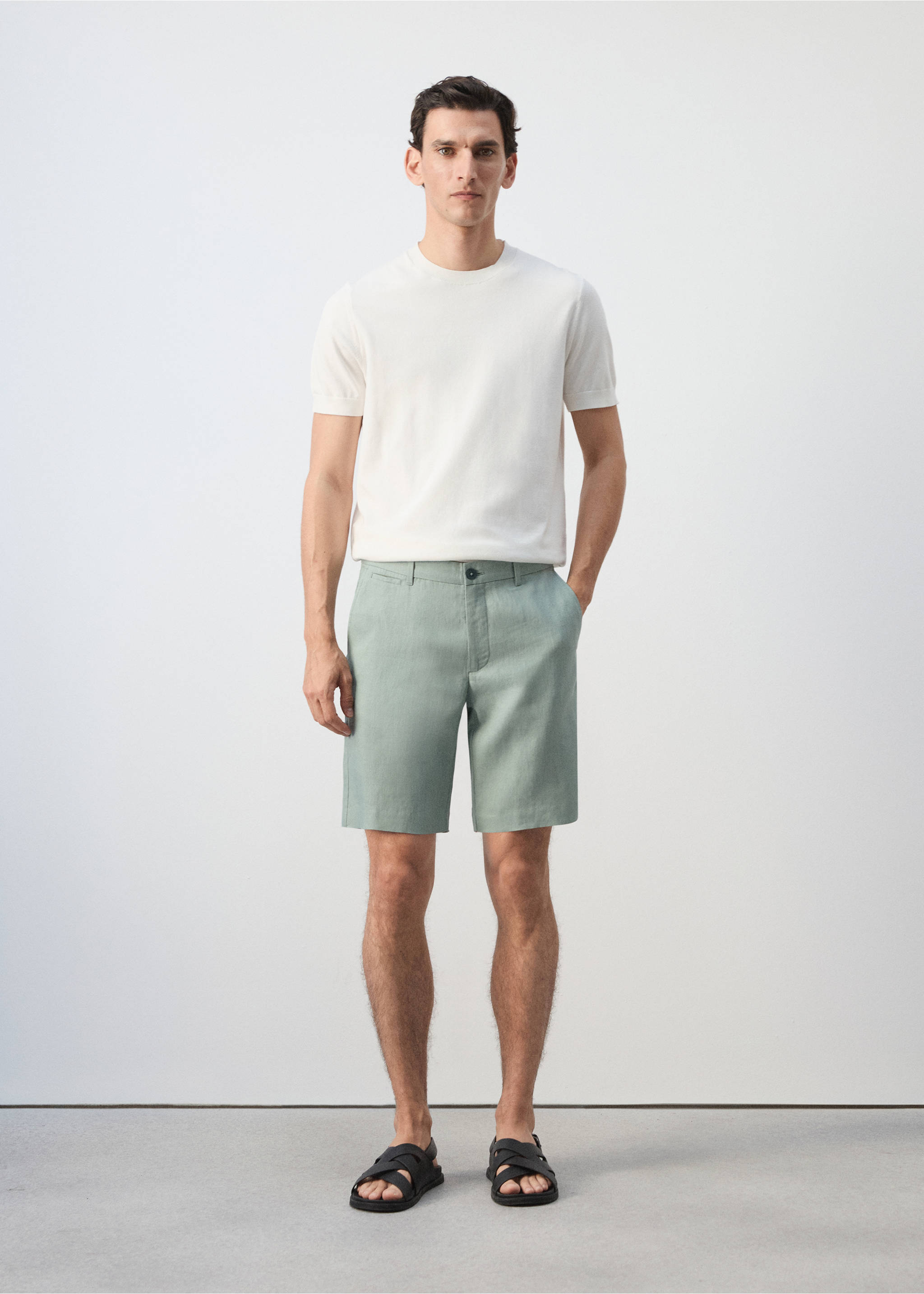 Bermudas slim fit 100% lino - Plano general, Esmeralda. Ref: 37051330-00.