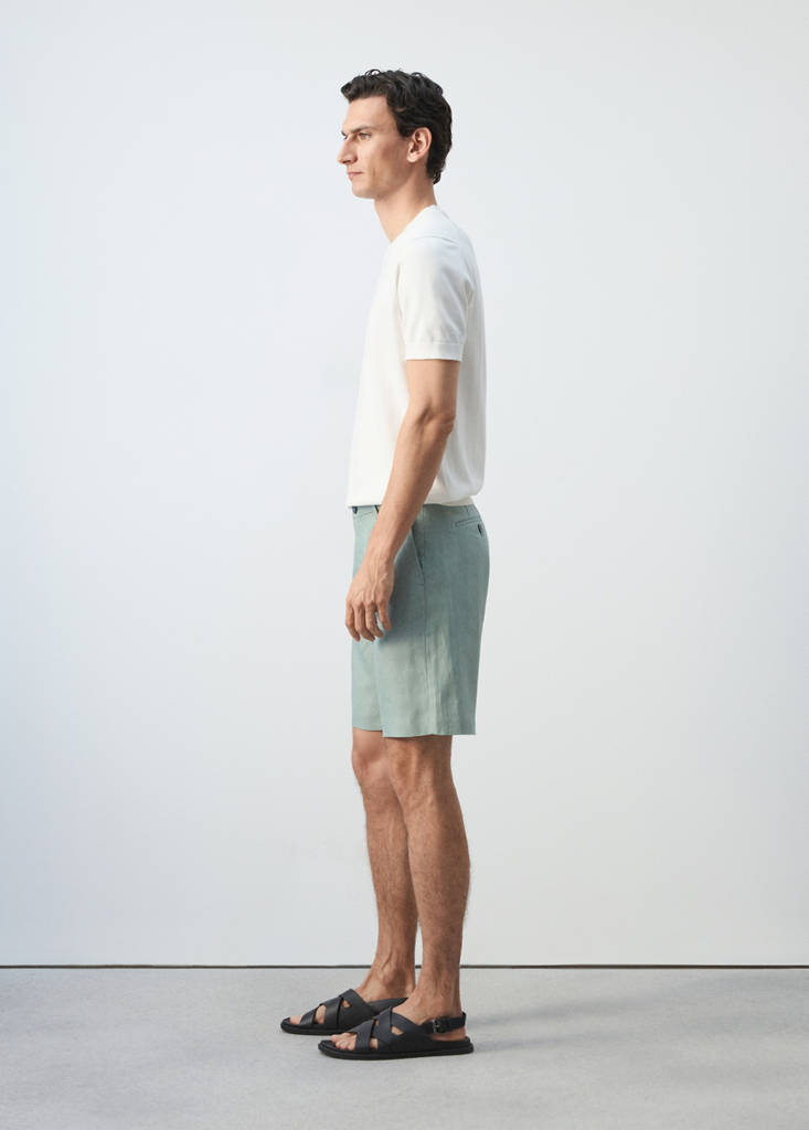 Slim-fit 100% linen bermuda shorts — Emerald Green