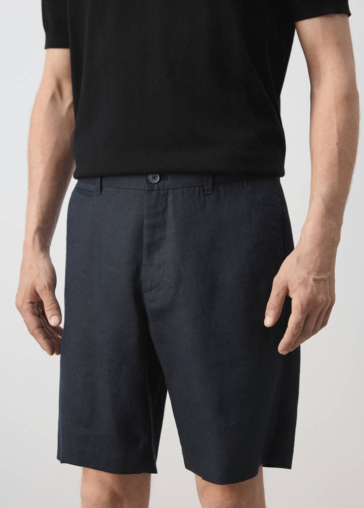 Slim-fit 100% linen bermuda shorts — Navy