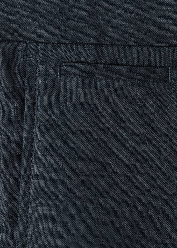 Slim-fit 100% linen bermuda shorts — Navy