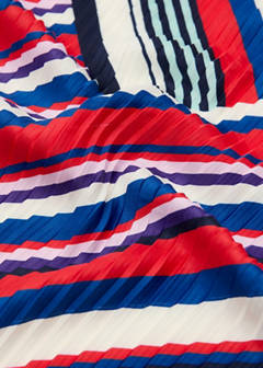 Textured print scarf — Red 3