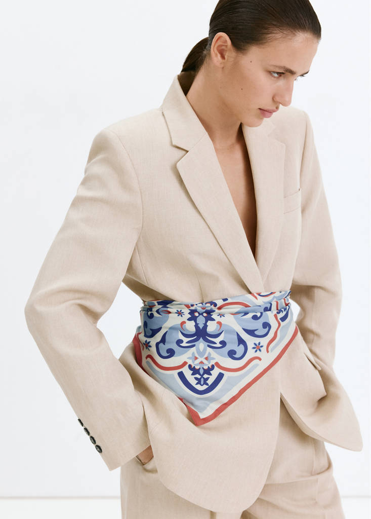 Floral scarf — Blue