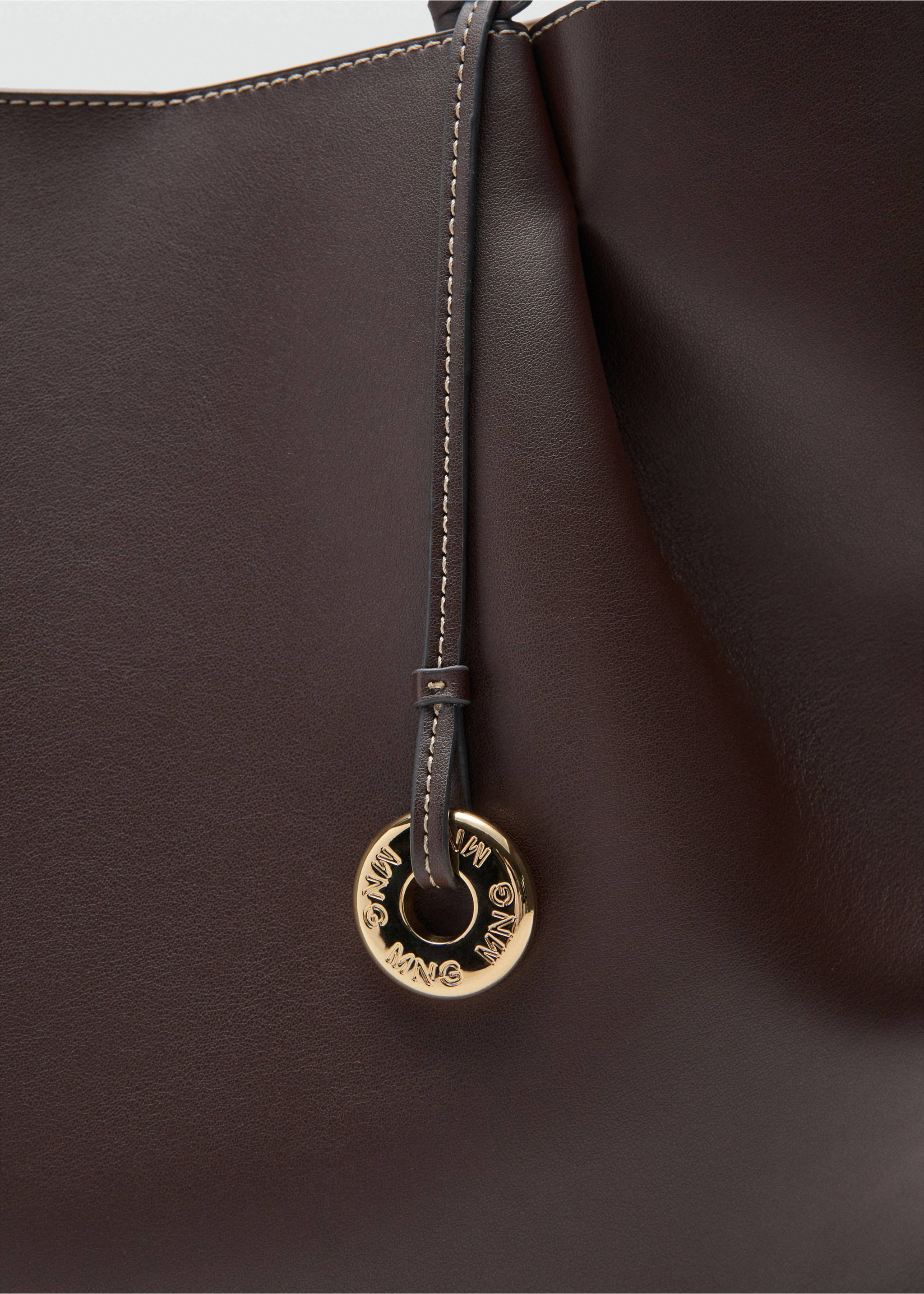 Large shopper bag - Details of the article 1, Chocolate. Ref: 37051347-00.