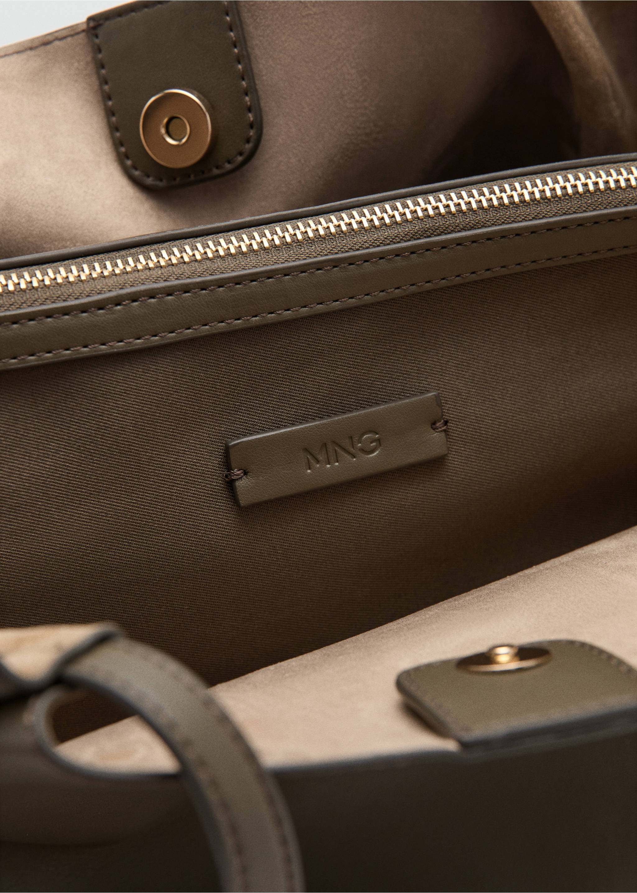 Large shopper bag - Details of the article 2, Khaki. Ref: 37051347-00.