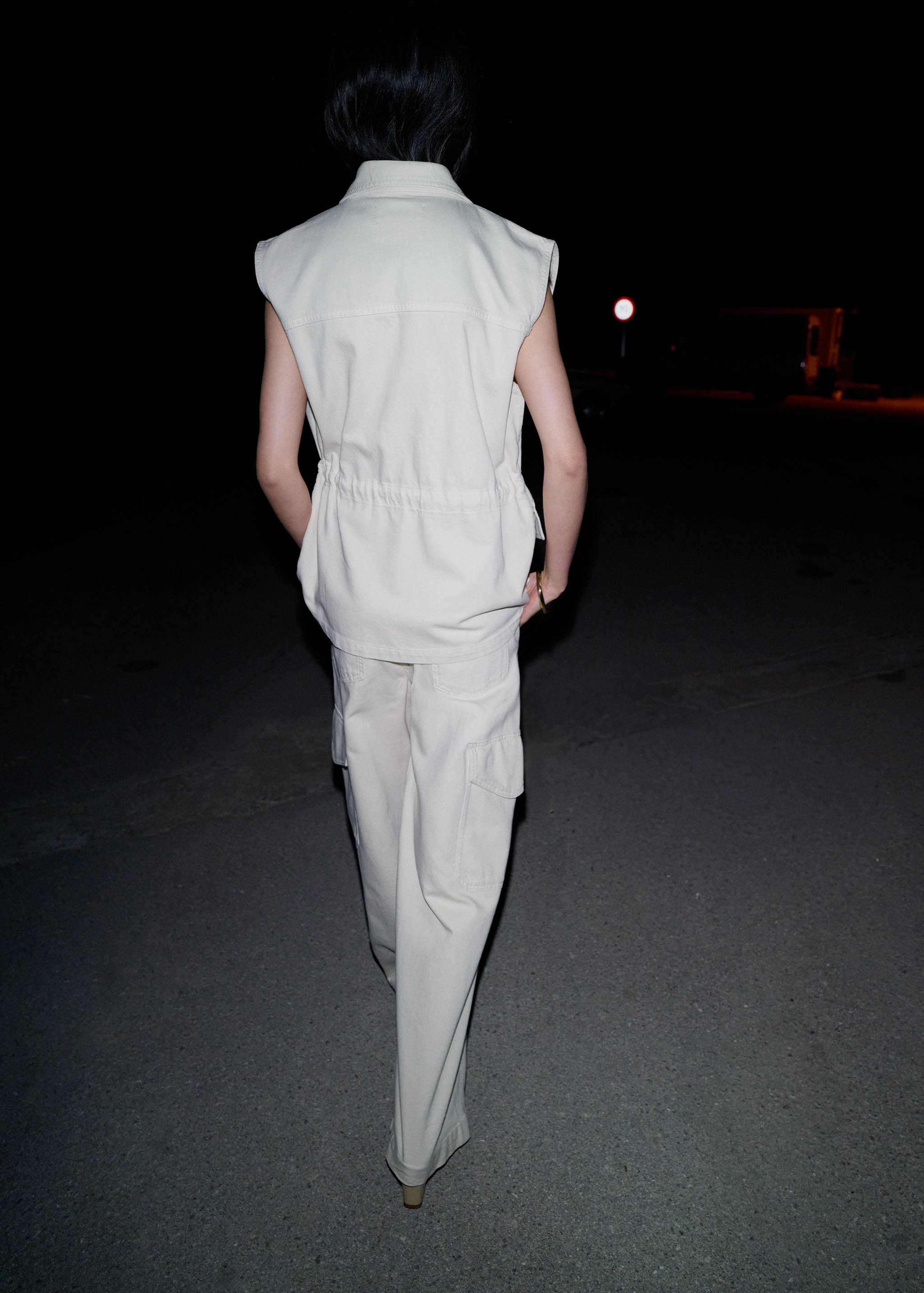 Mid-rise balloon jeans - Details of the article 2