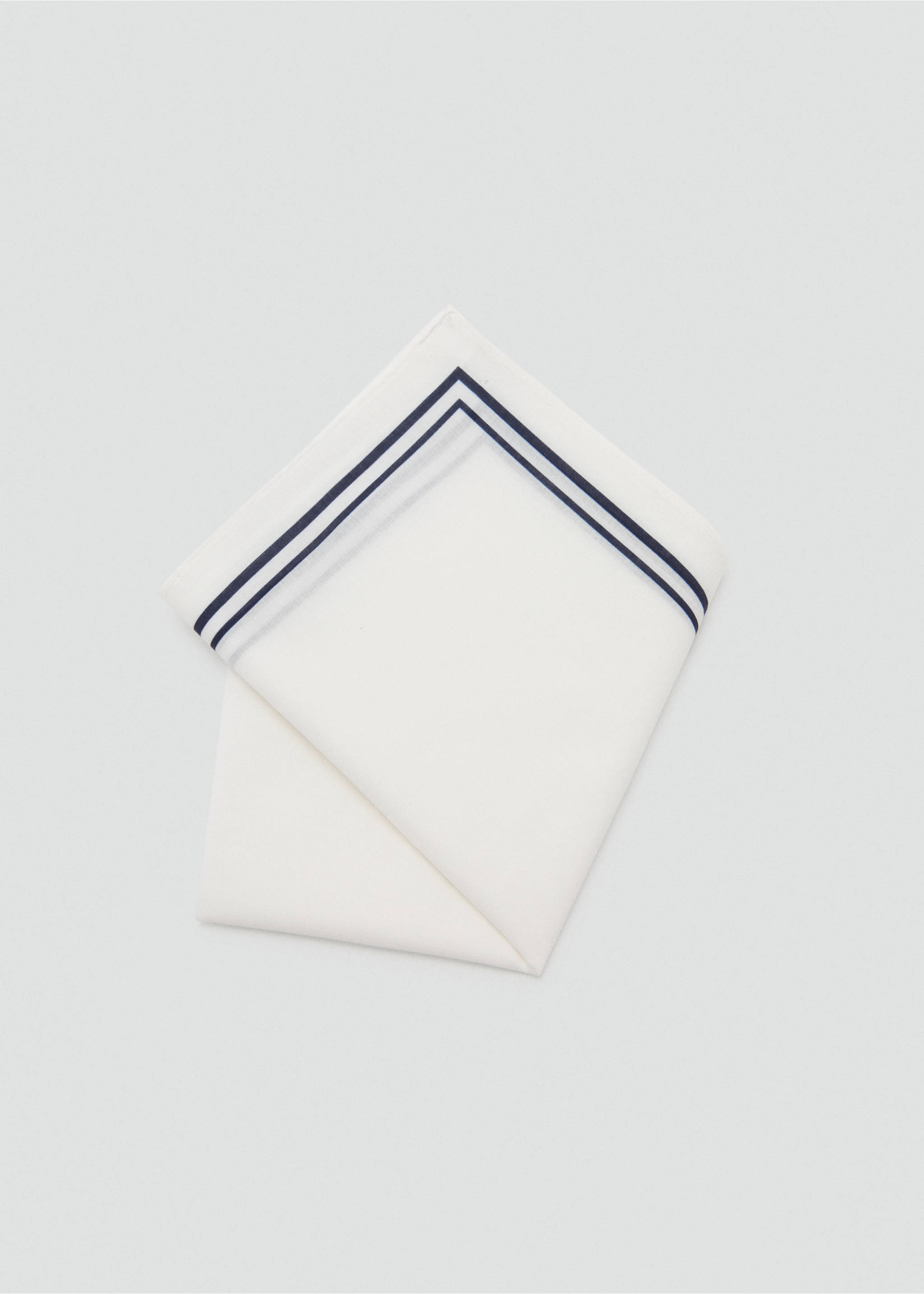 100% cotton grid handkerchief - Details of the article 1, White. Ref: 37051356-00.