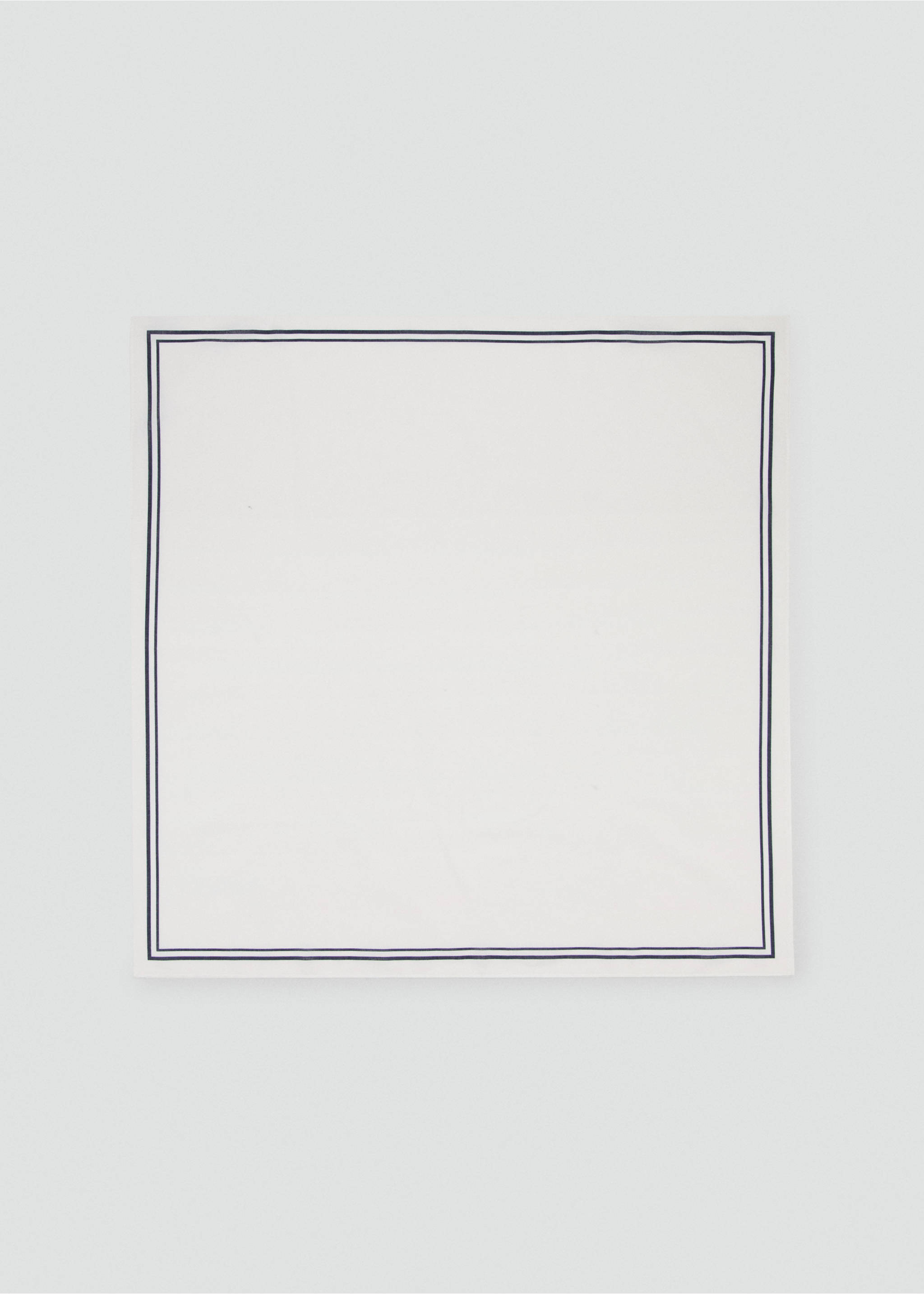 100% cotton grid handkerchief - Article without model, White. Ref: 37051356-00.
