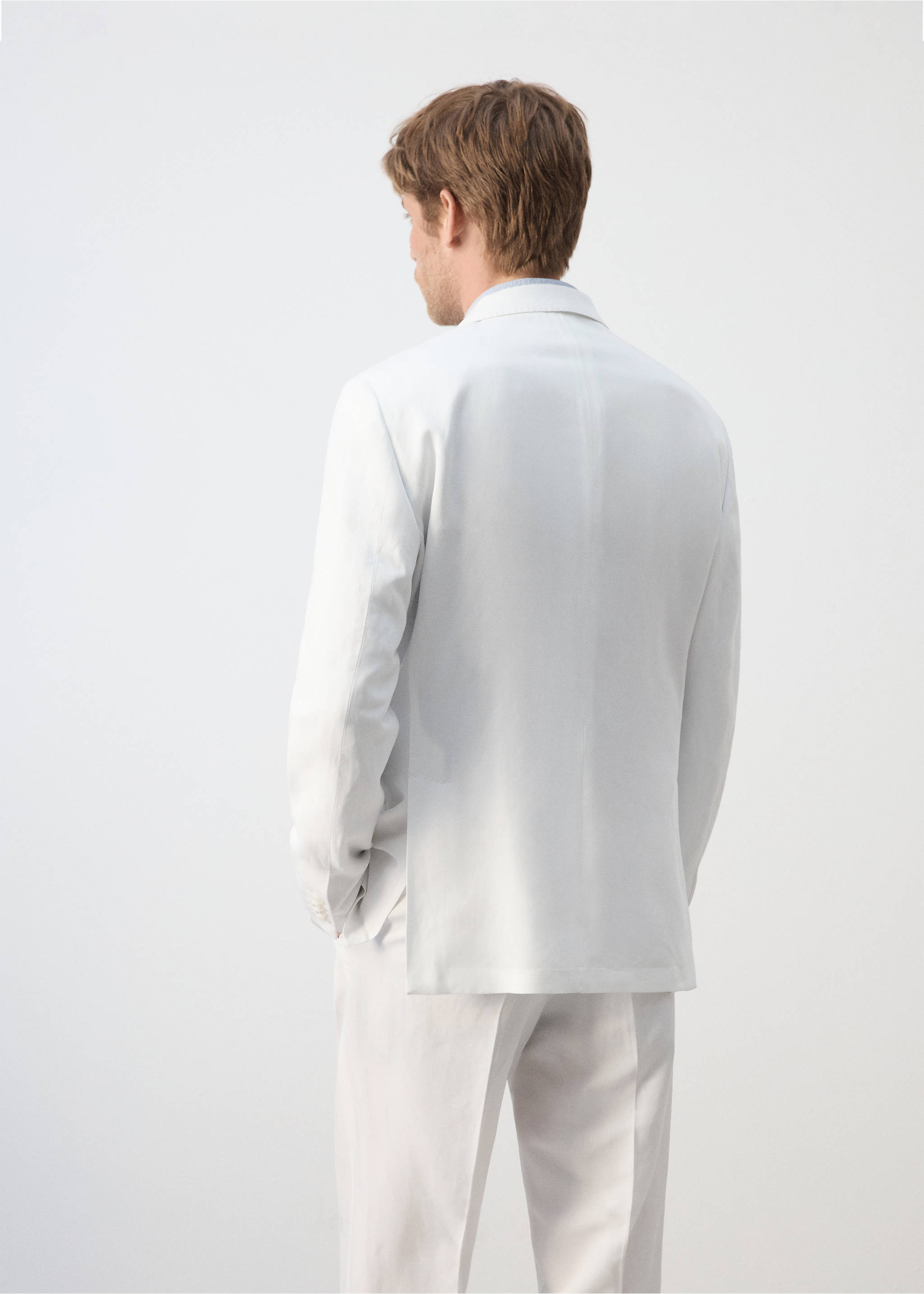Double-breasted Lyocell-linen suit blazer - Reverse of the article, White. Ref: 37051358-00.