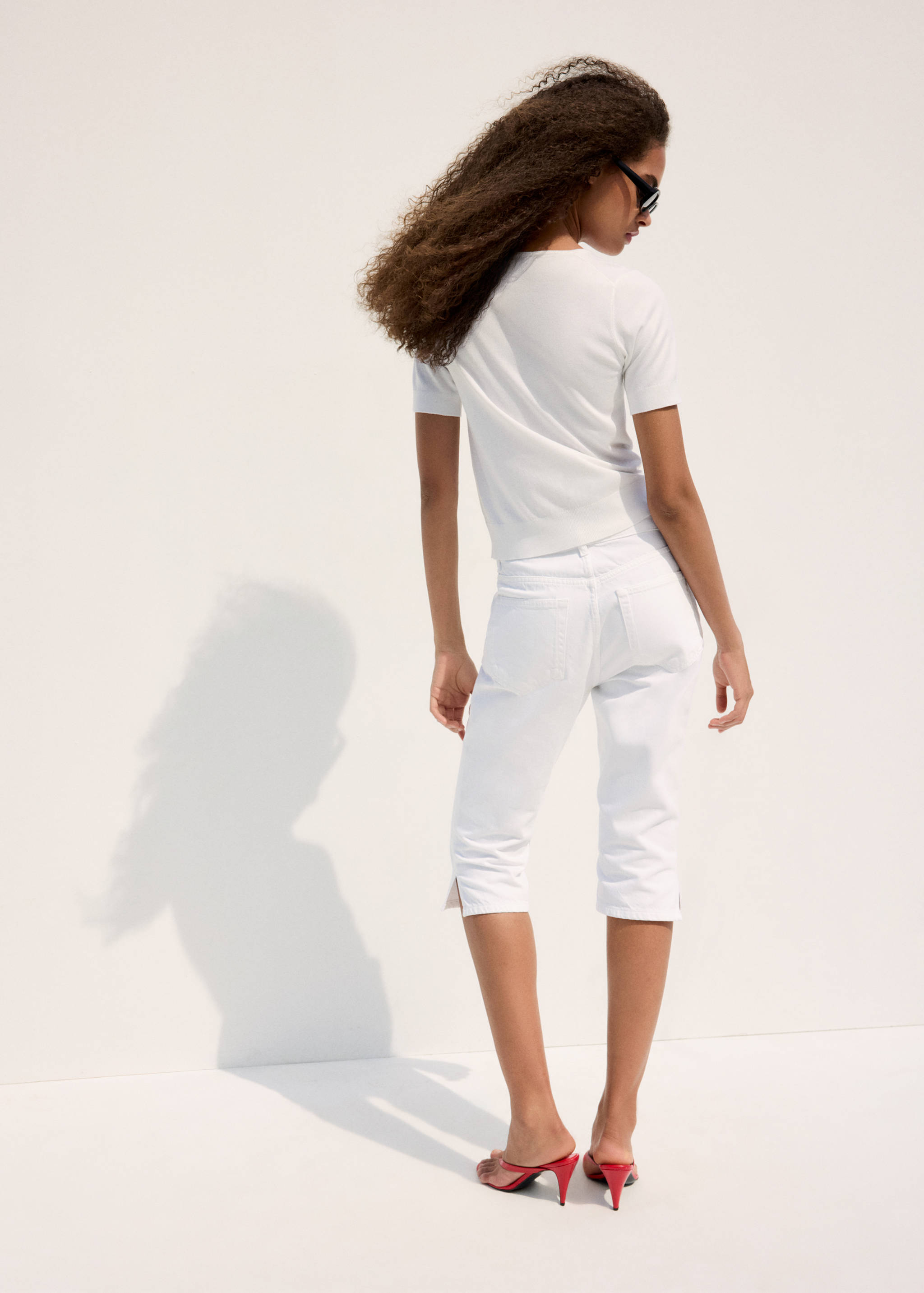 Camisola de malha com gola em V - Verso do artigo