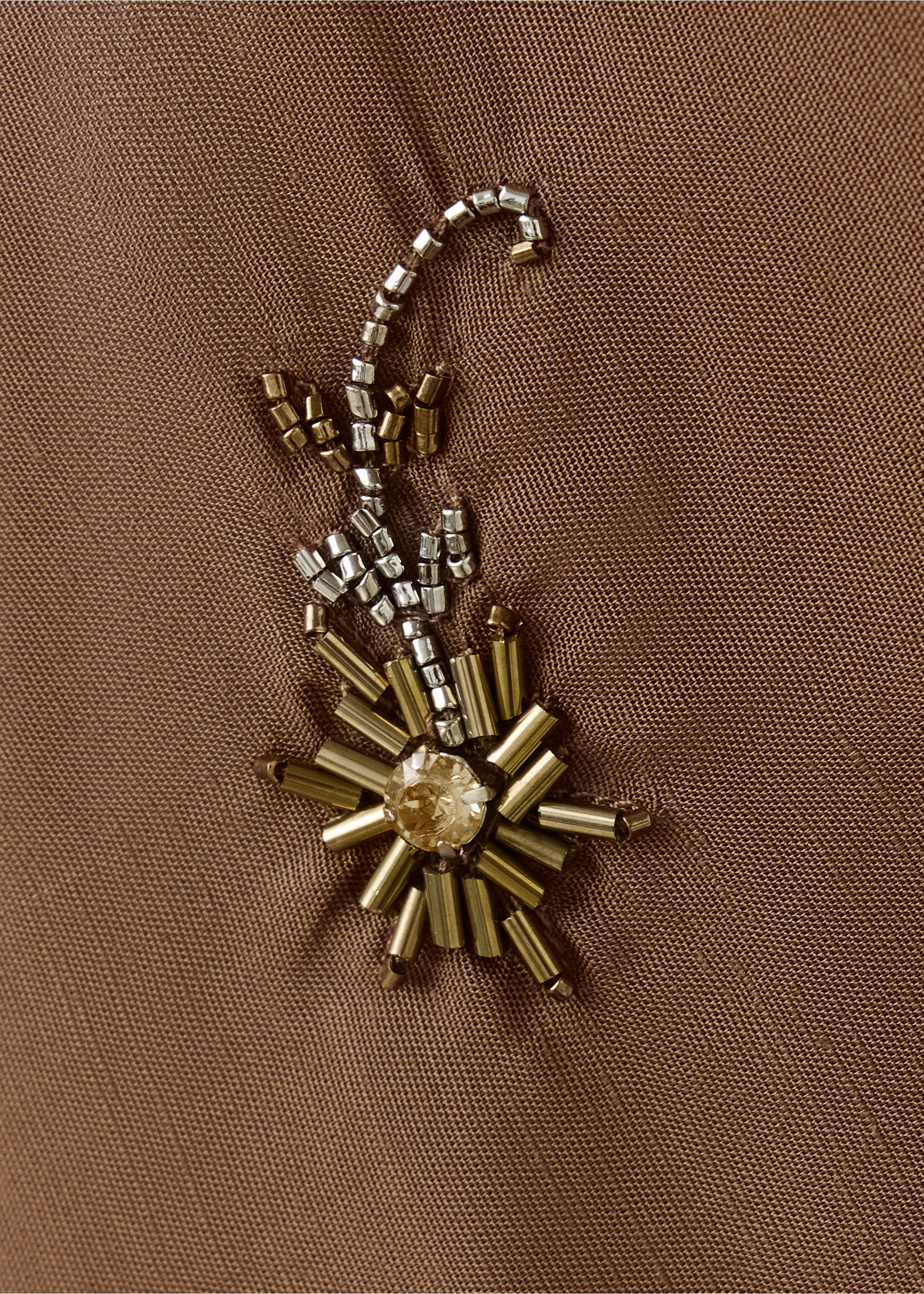 Embroidered appliqué halter top - Details of the article 8, Brown. Ref: 37051371-00.