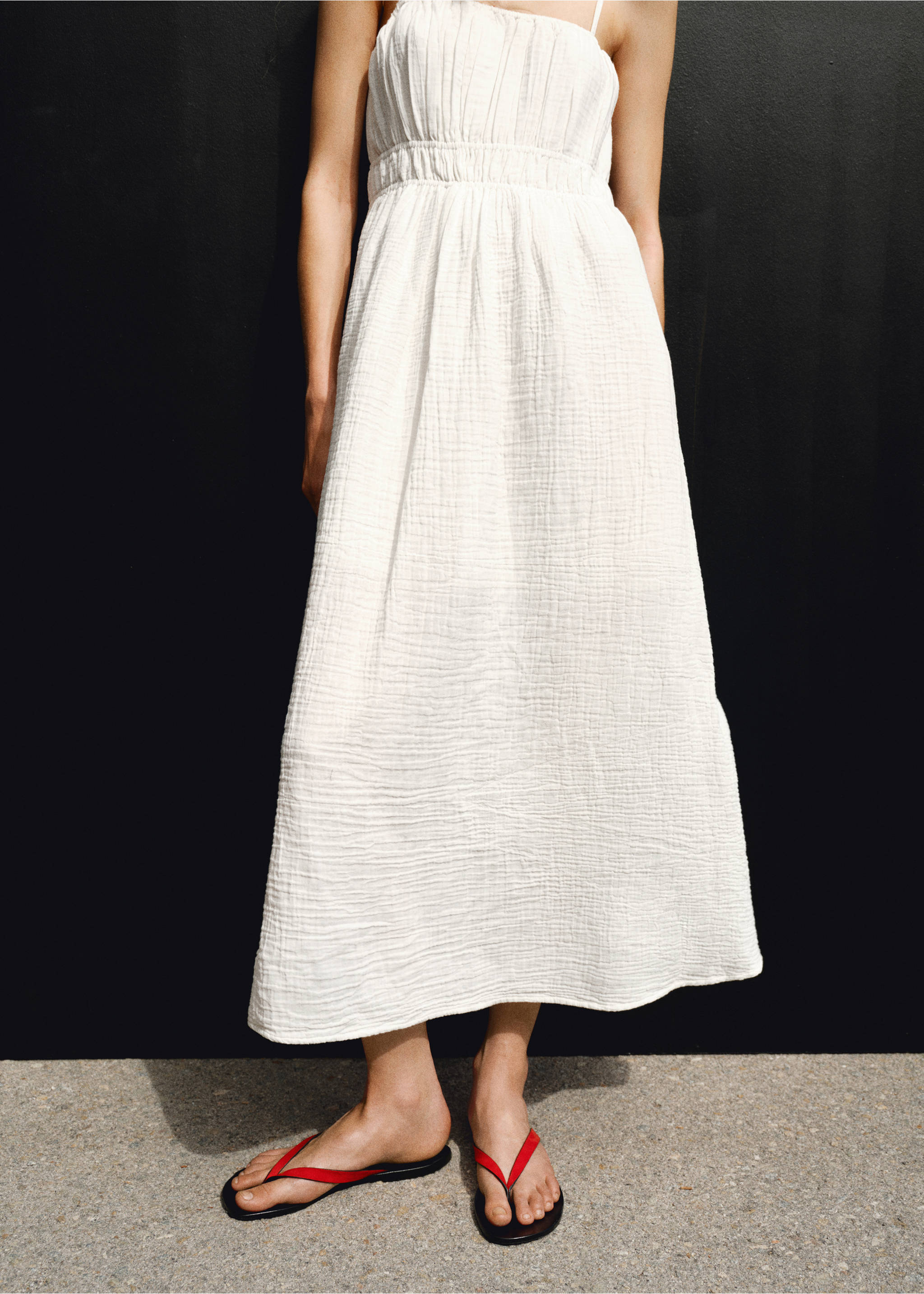 Crinkled muslin dress - Medium plane, White. Ref: 37051373-00.