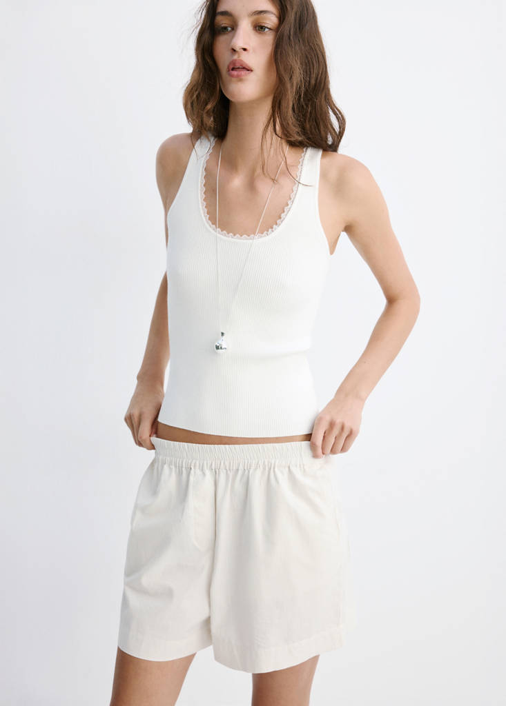 Ribbed top with lace detail — Ecru