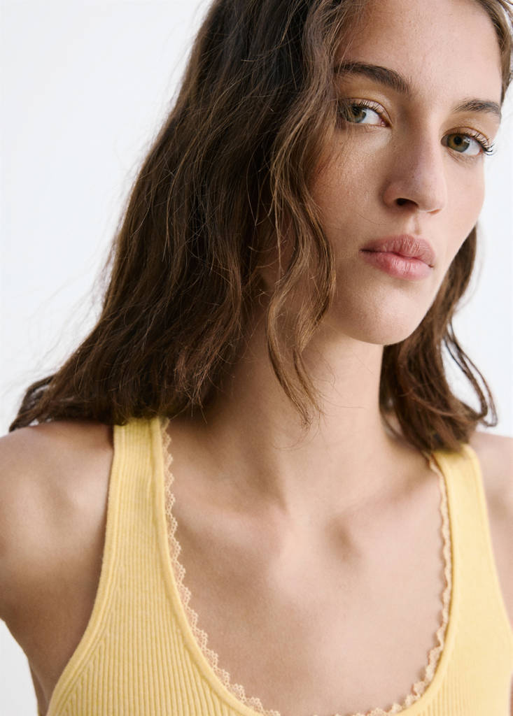 Ribbed top with lace detail — Pastel Yellow