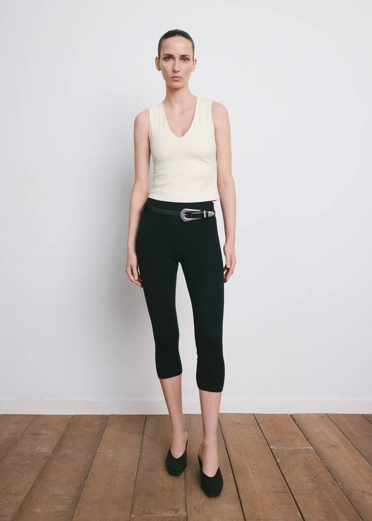 Fitted V-neck top — Ecru