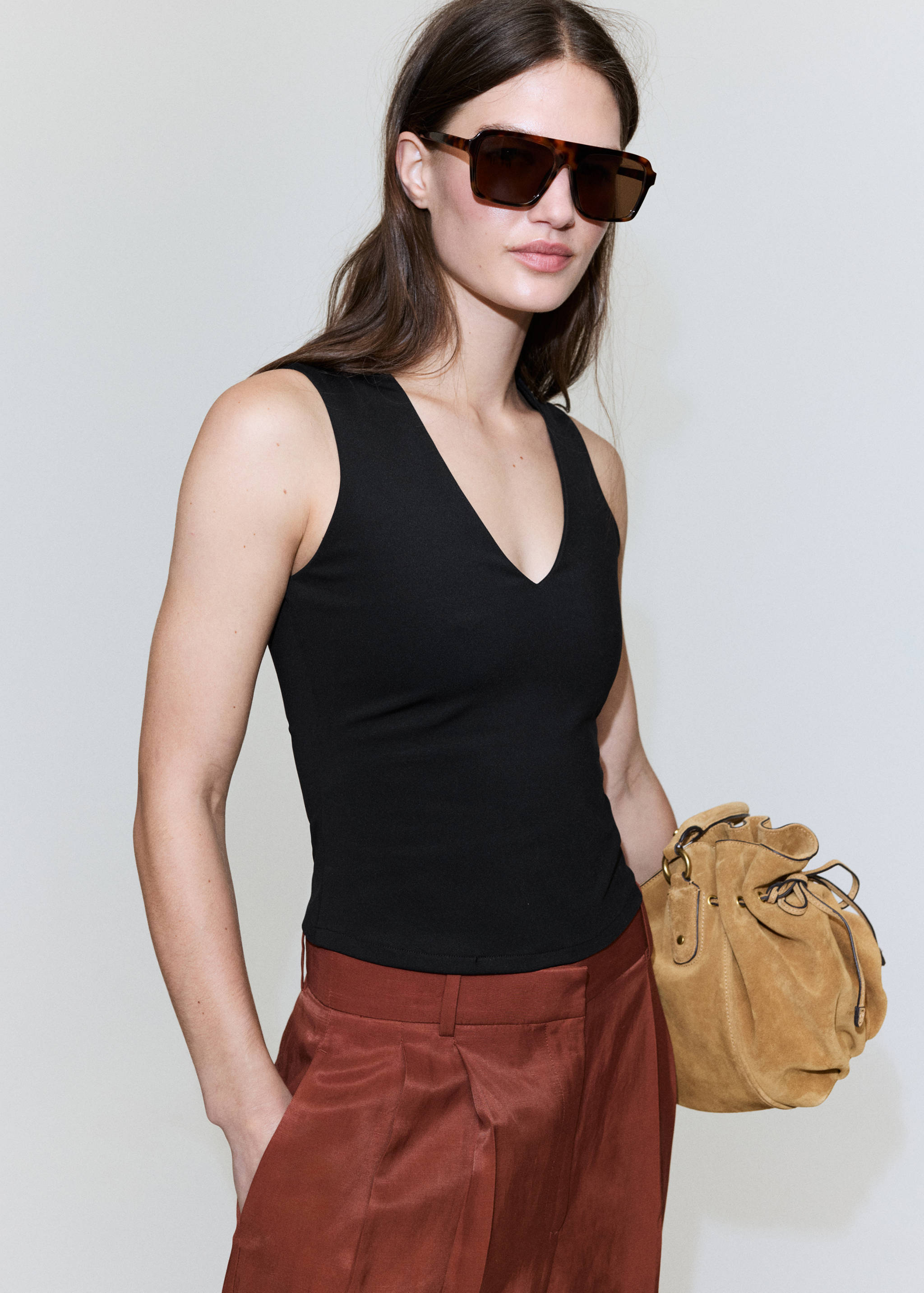 Fitted V-neck top - Medium plane