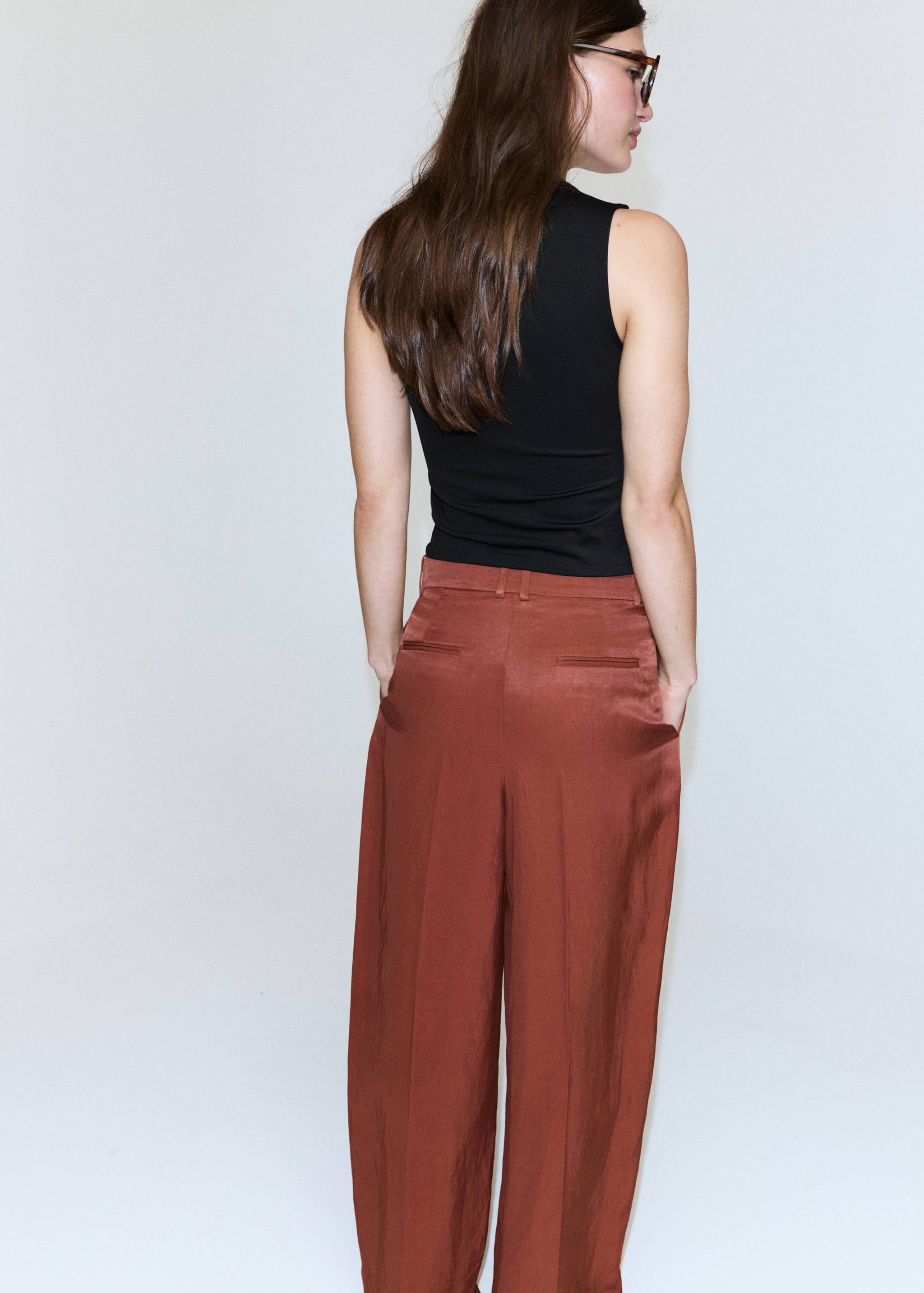 Fitted V-neck top - Reverse of the article