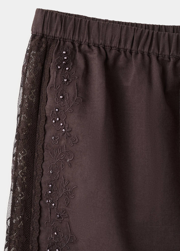 Straight shorts with lace detail — Brown