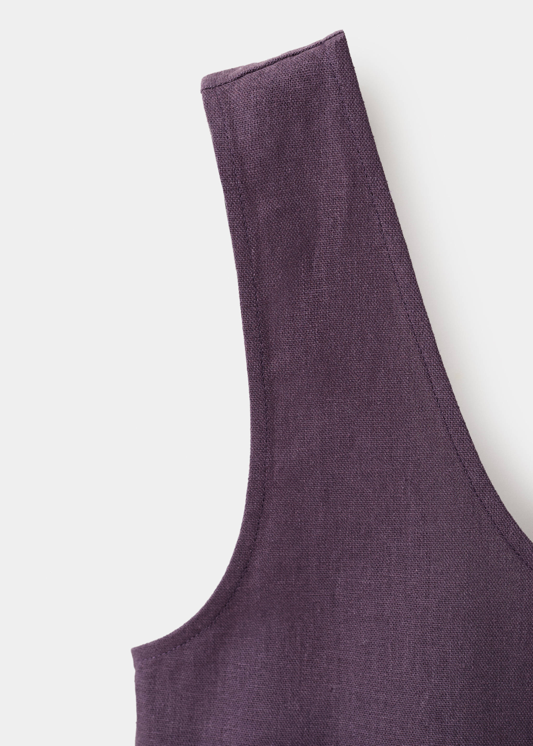 Linen jumpsuit with open back - Details of the article 8