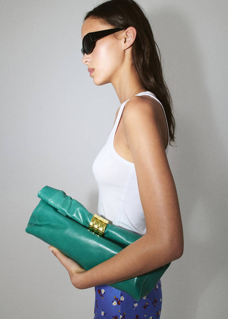 Fitted spaghetti strap top — White