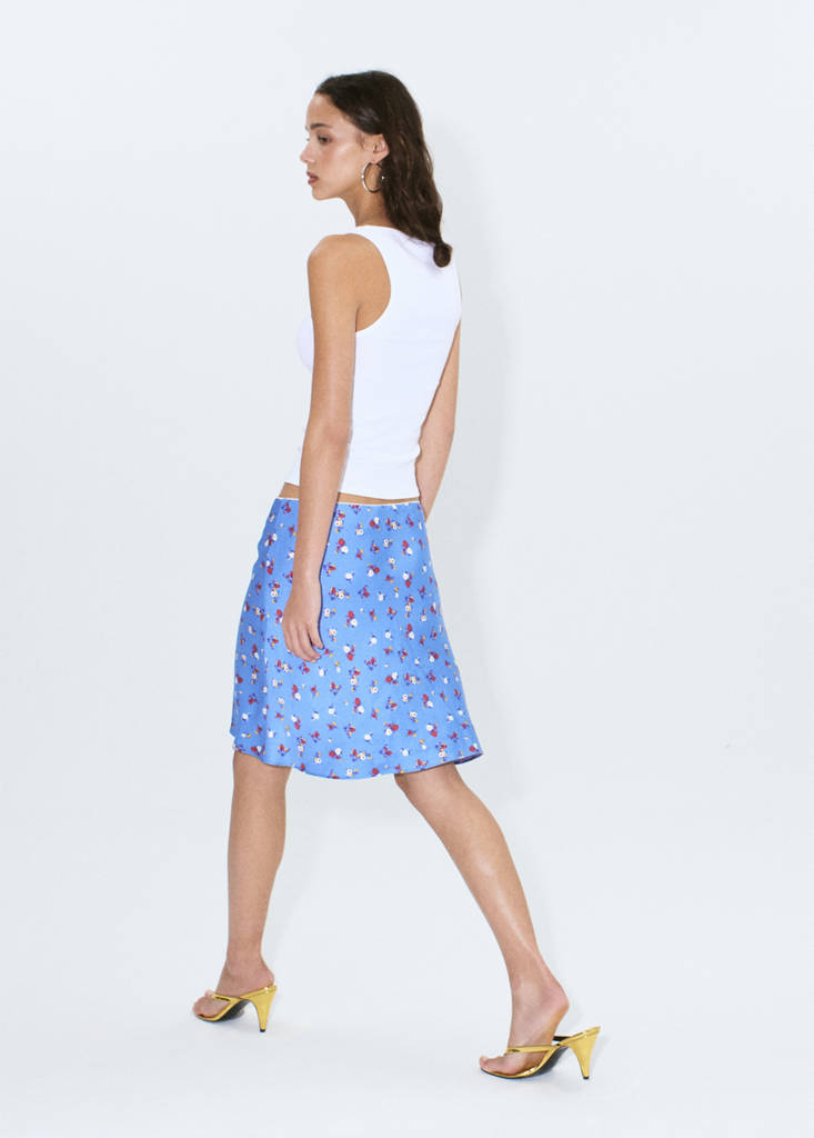 Fitted spaghetti strap top — White