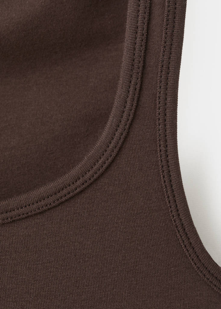 Fitted spaghetti strap top — Brown