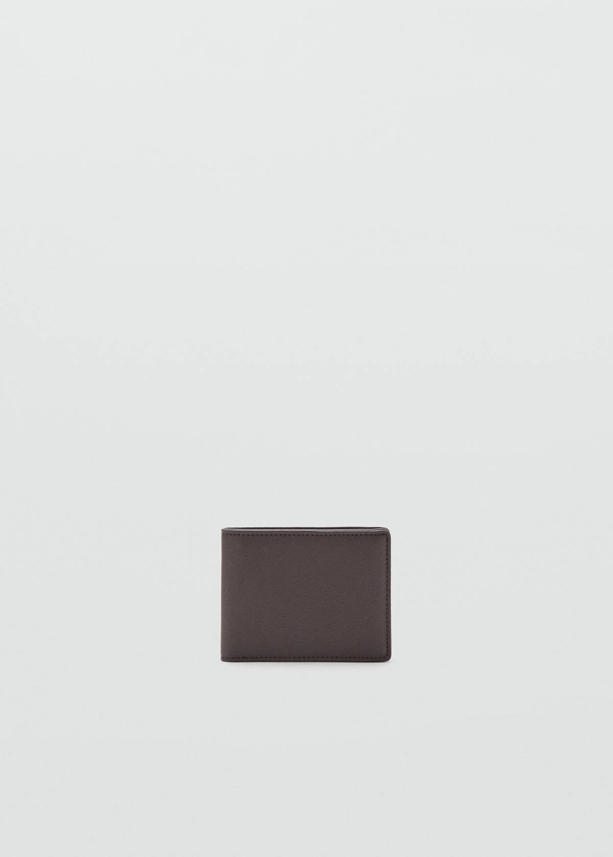 Wallet with embossed effect — Brown