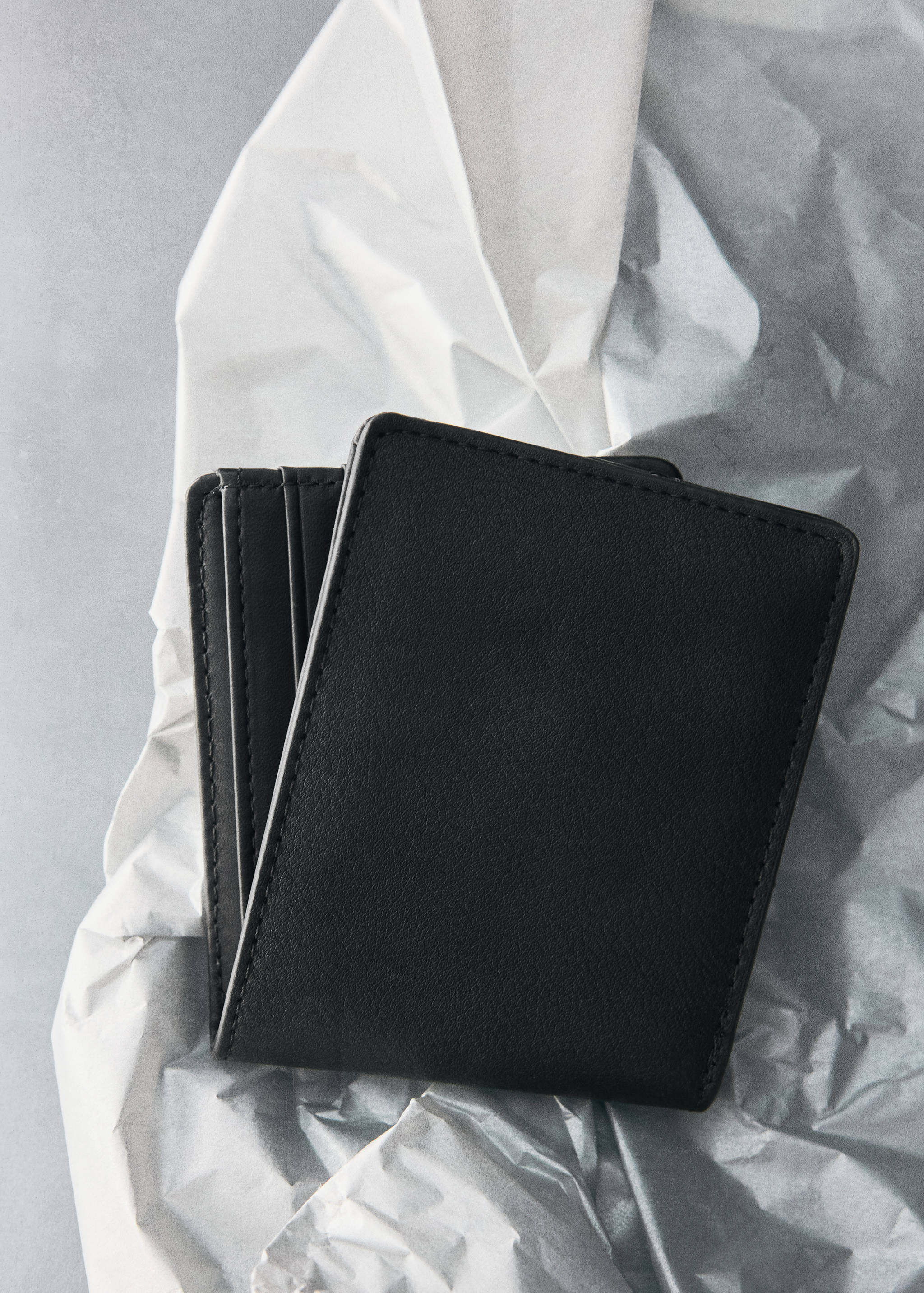 Portefeuille avec effet grainé - Détail de l'article 5