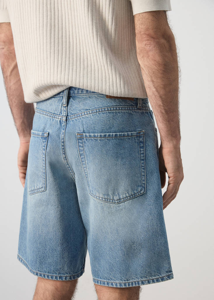 Straight-fit denim bermuda shorts — Medium Blue