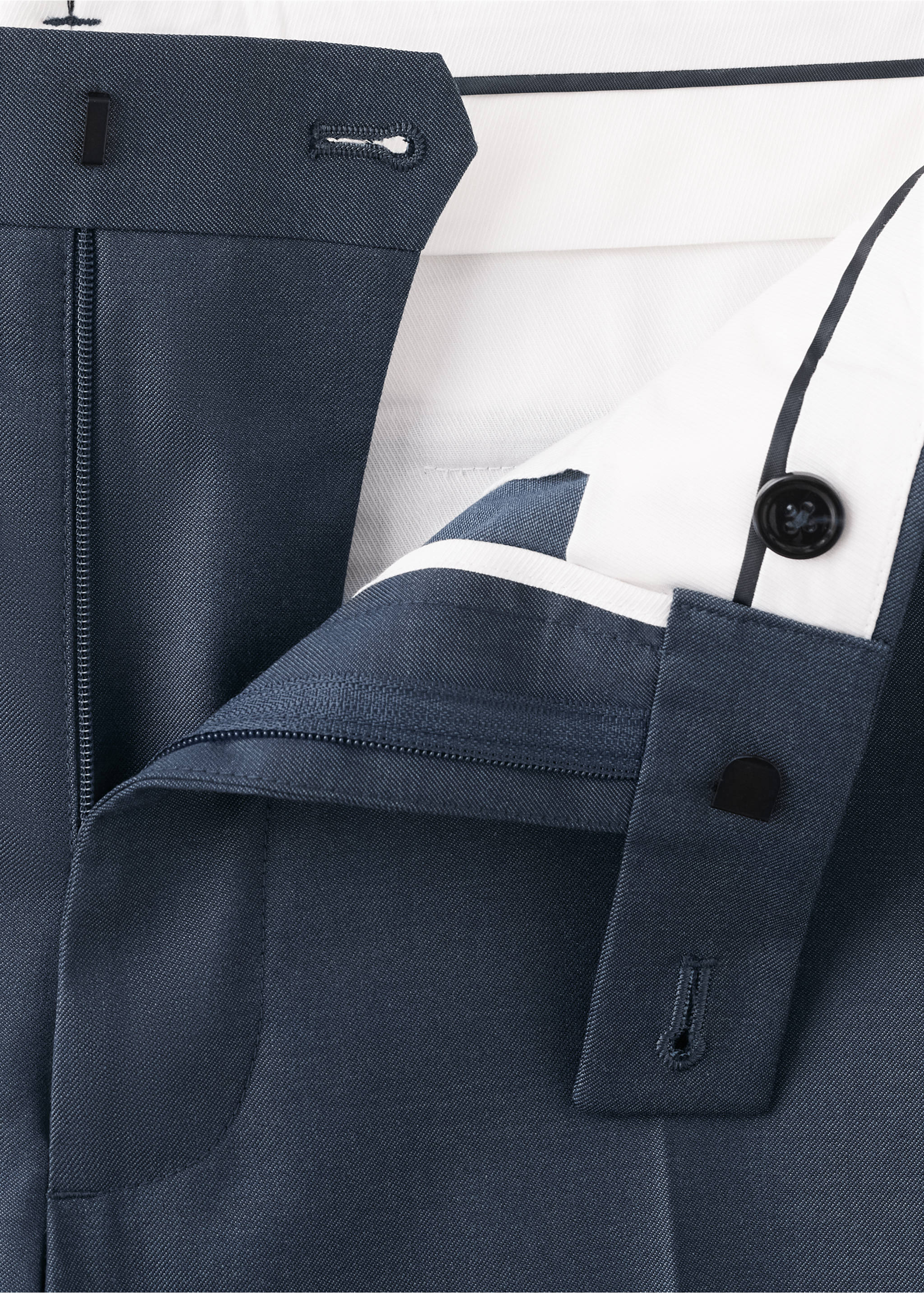 London regular-fit trousers - Details of the article 8, Indigo Blue. Ref: 37051408-00.