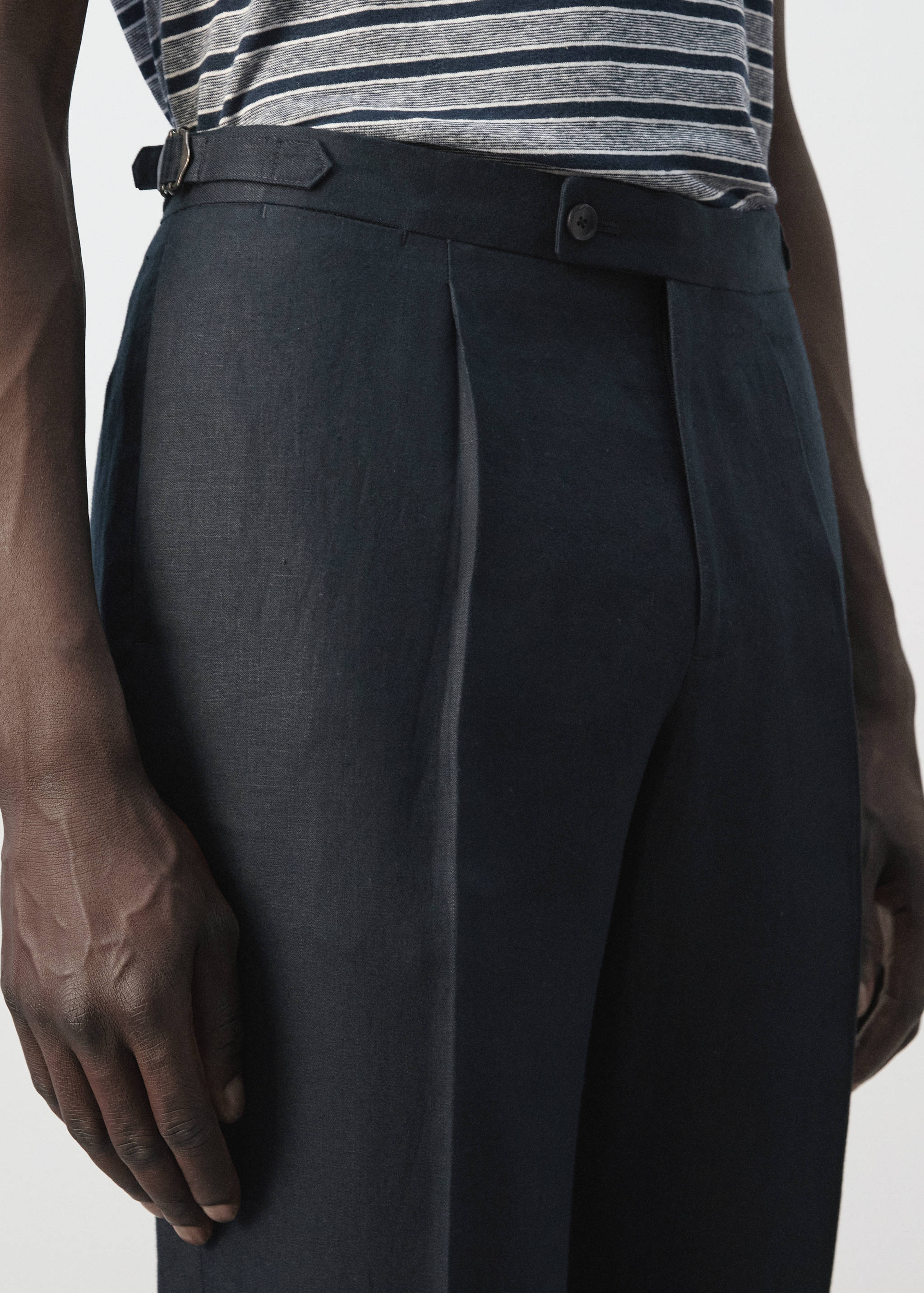 100% linen suit trousers with adjustable straps - Details of the article 3