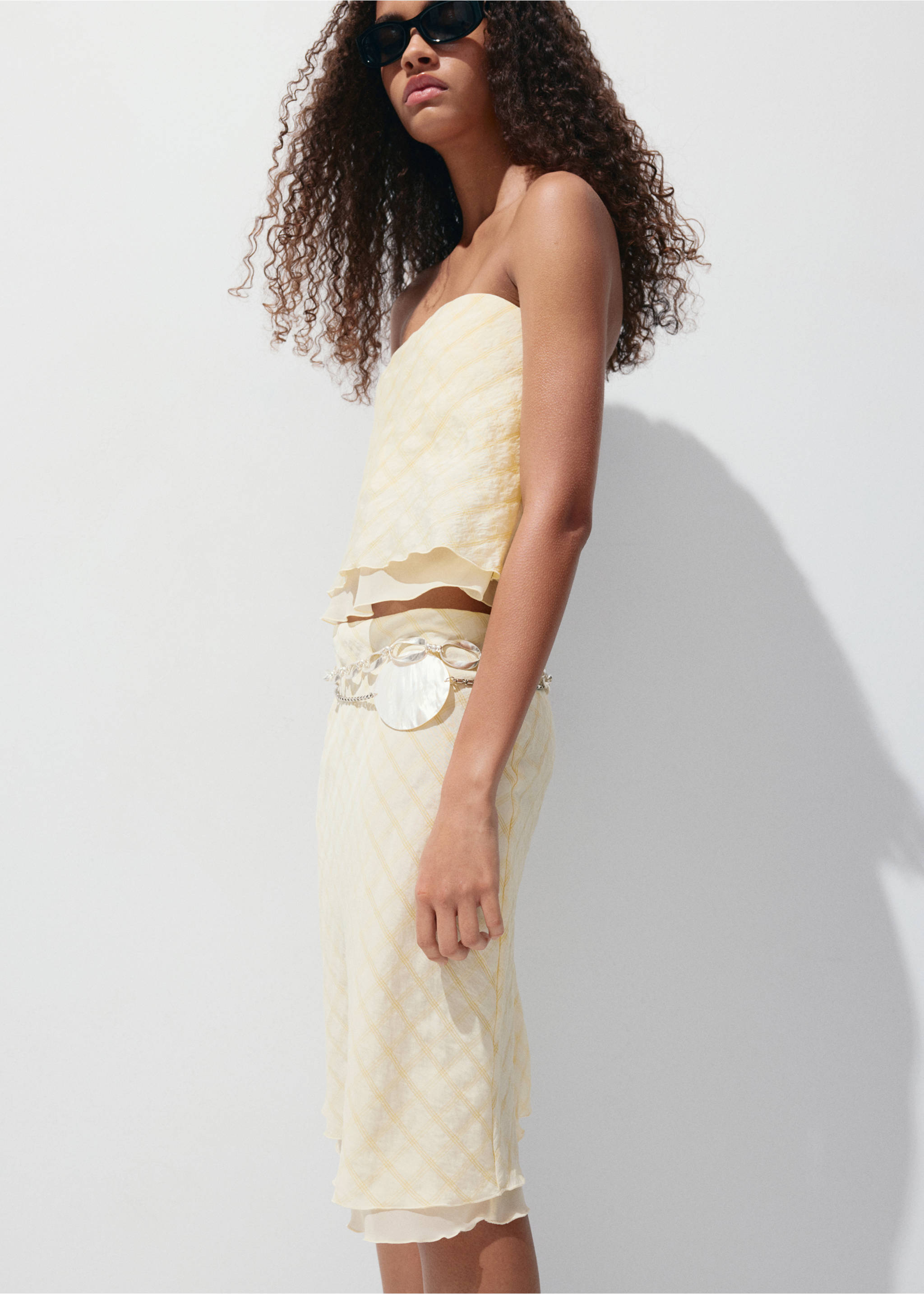 Checked midi skirt - Details of the article 2, Yellow. Ref: 37051417-00.