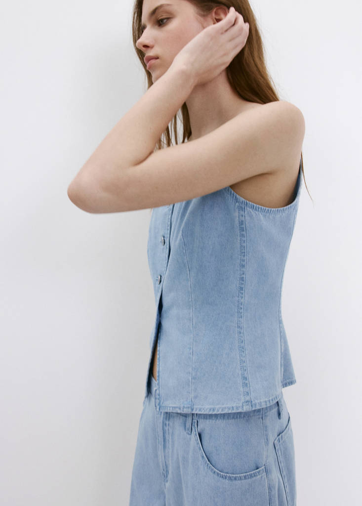 Buttoned denim vest