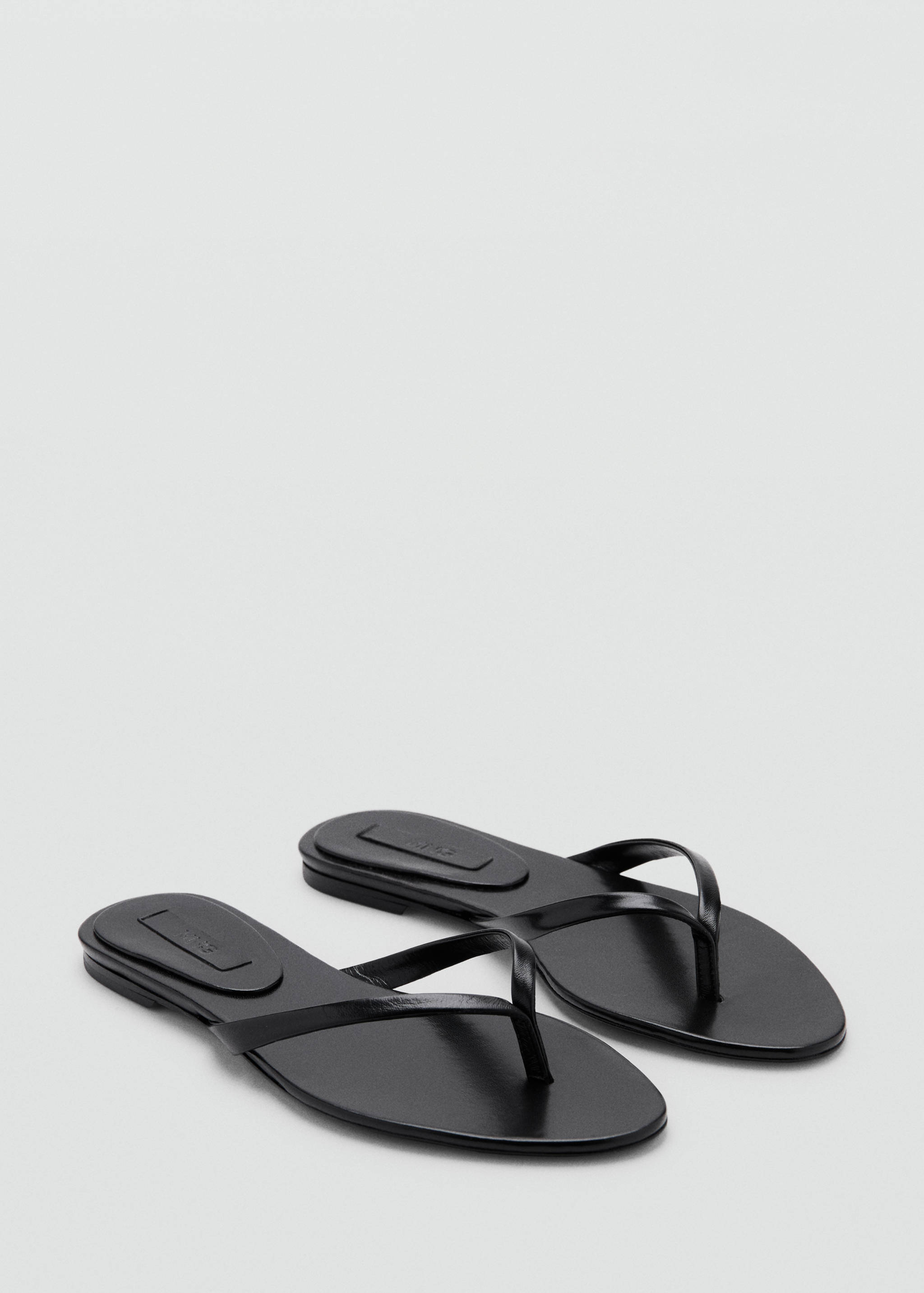 Leather strap sandals - Medium plane