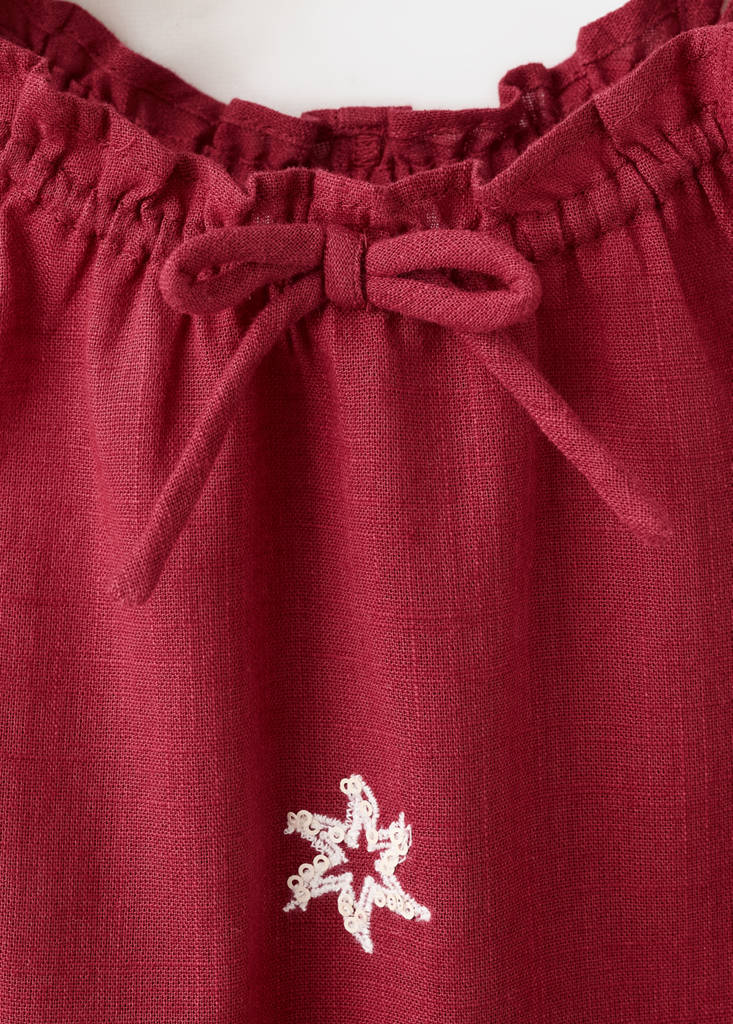 Halter top with embroidered details — Burgundy