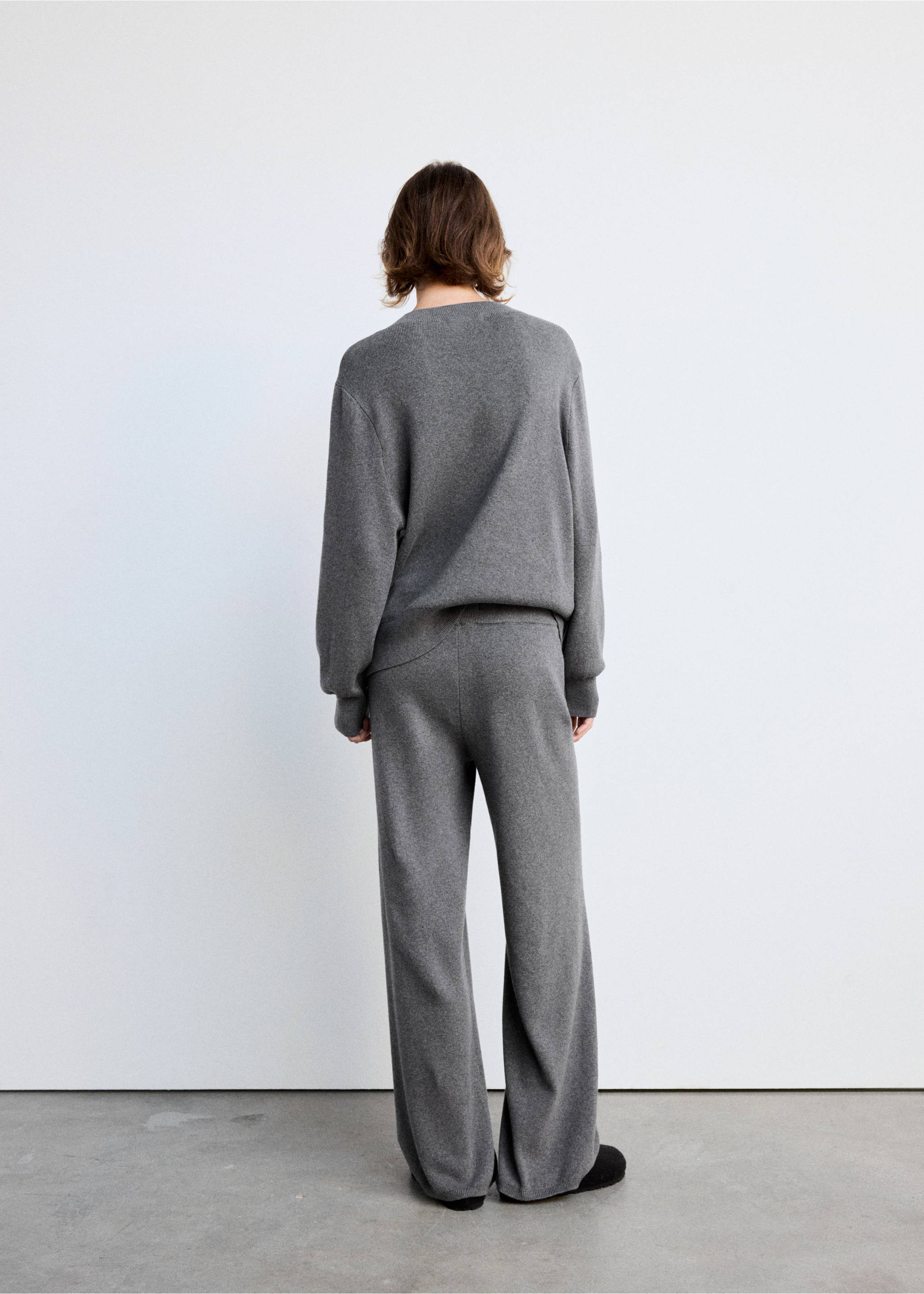 Straight-leg trousers, 100% cotton, soft feel - Reverse of the article, Grey. Ref: 37051439-00.