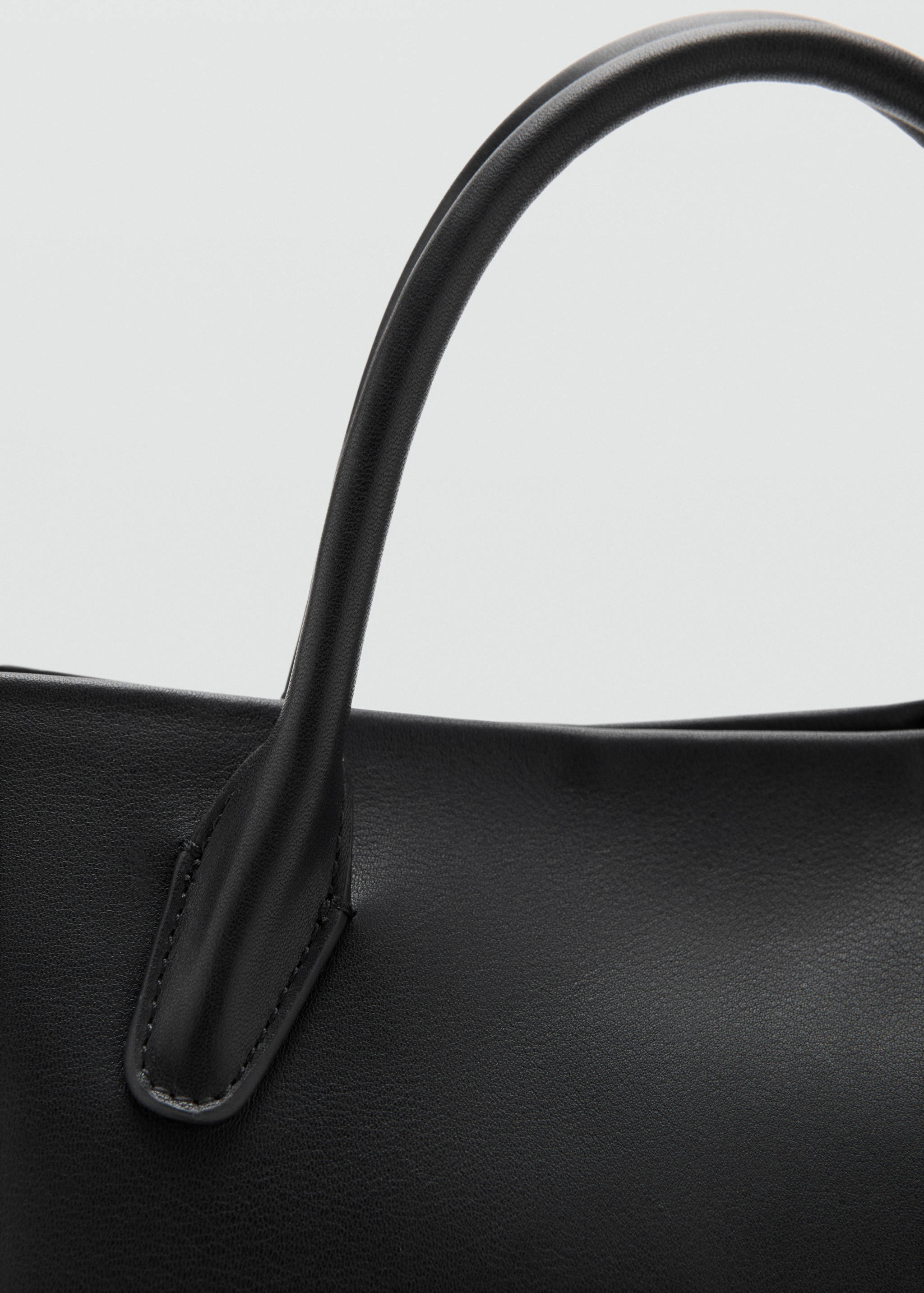 Leather handbag - Details of the article 2