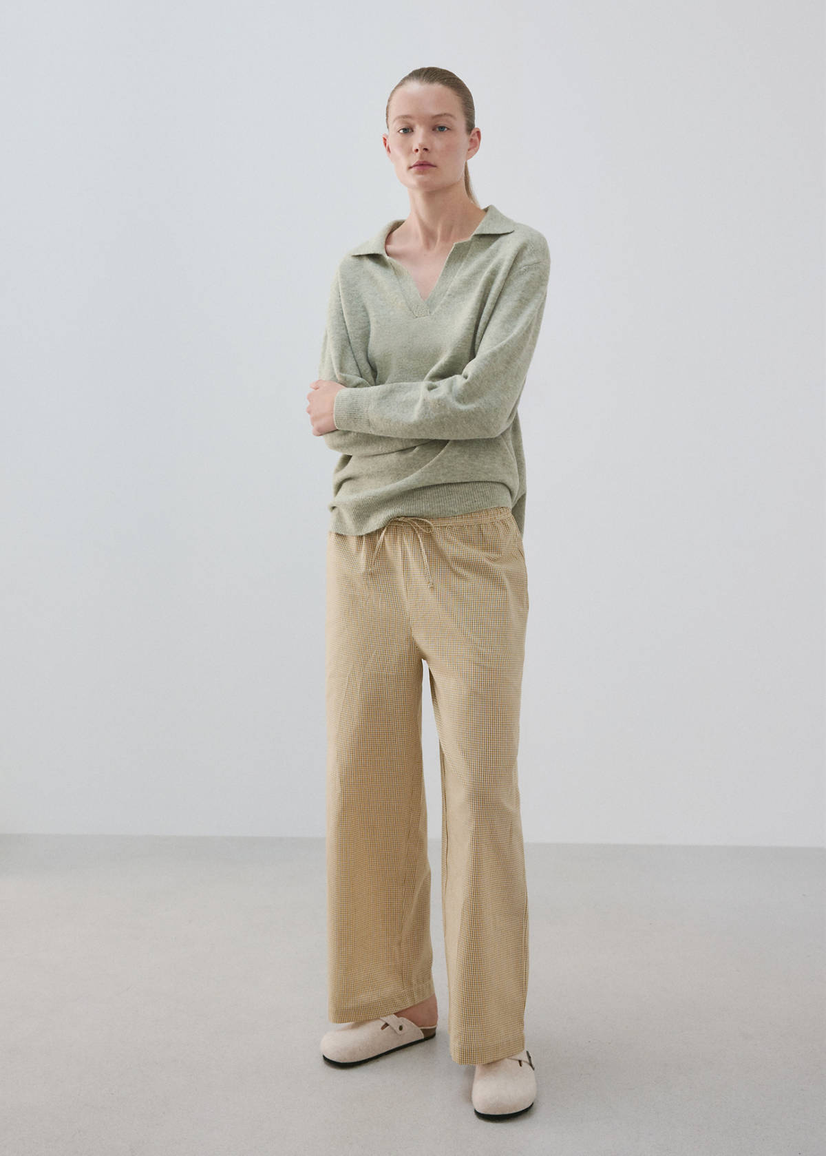 Knitted polo-neck sweater — Beige
