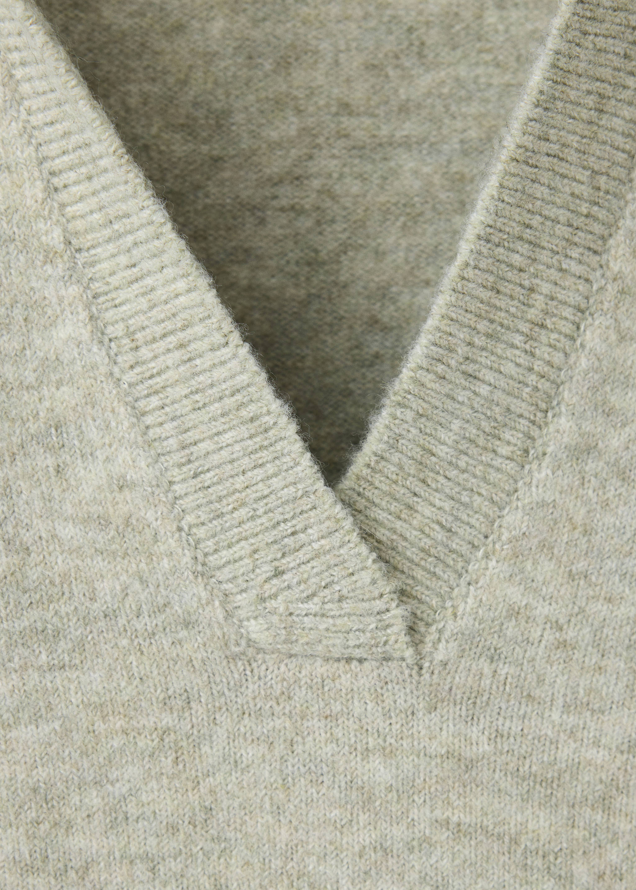 Knitted polo-neck sweater - Details of the article 0