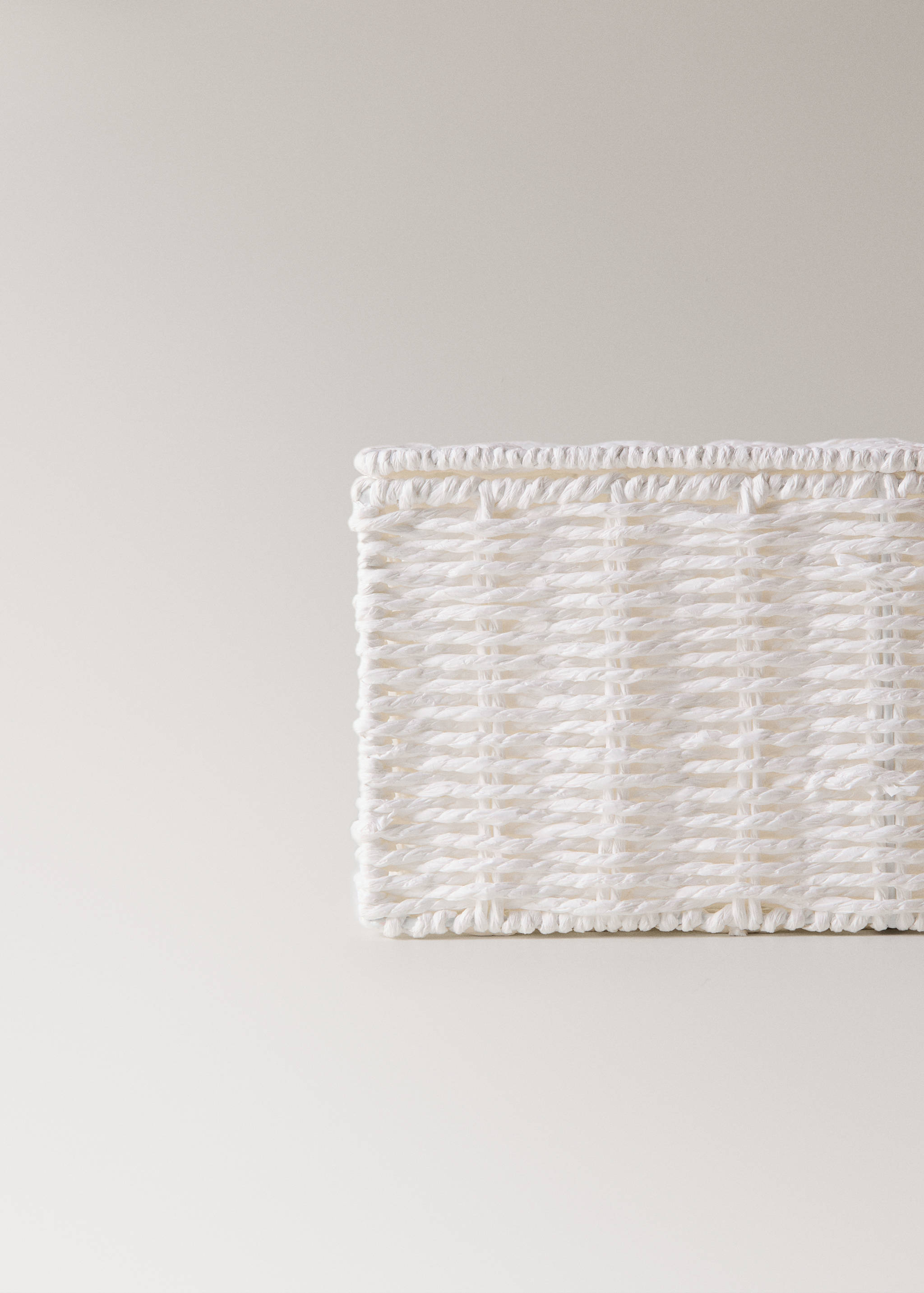 Medium-sized braided paper box - Details of the article 2